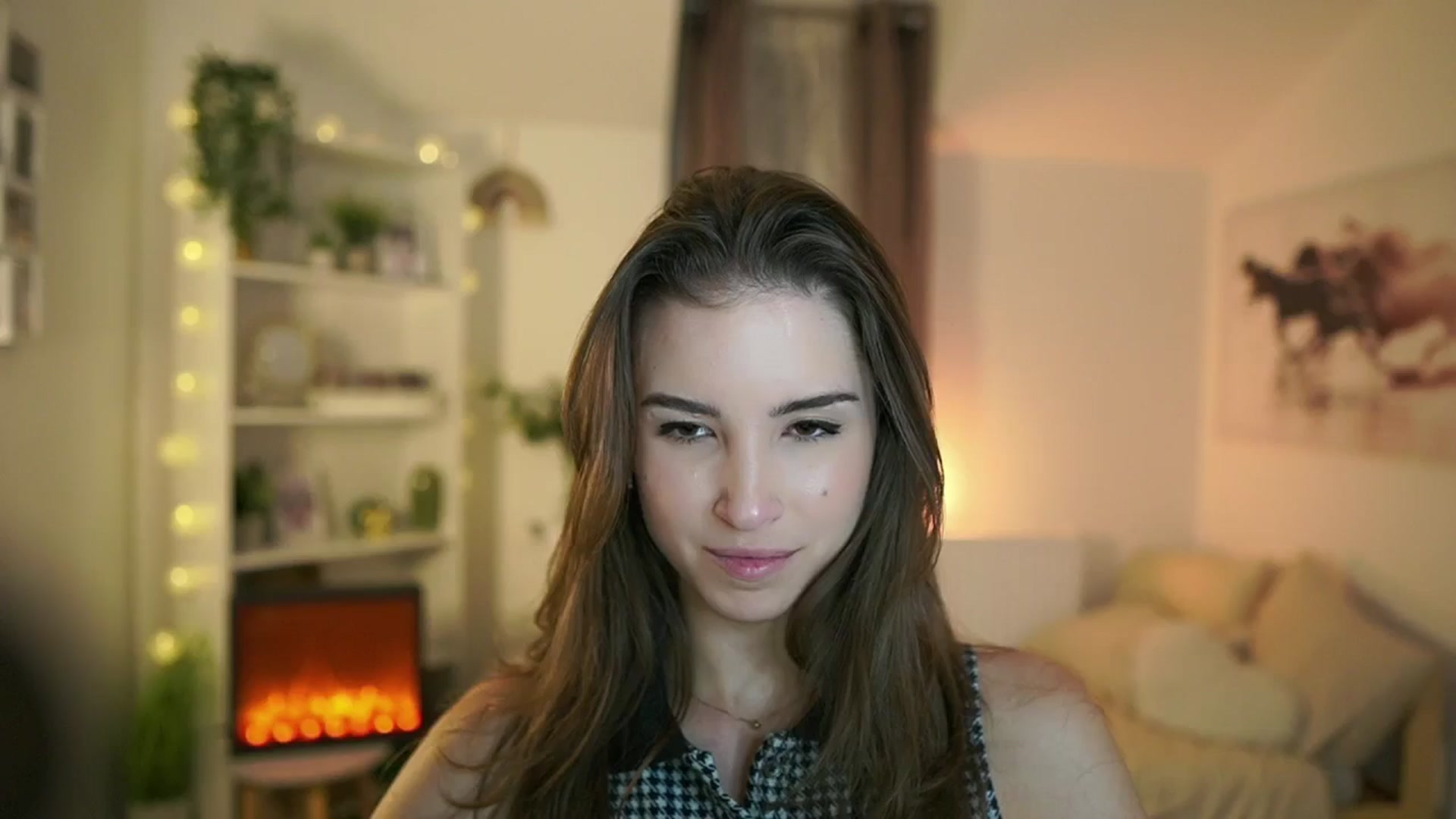 Gallery image thumbnail from Shy_jane's myfreecams stream on, 11/09/2024, 18:33 image 4 of 20