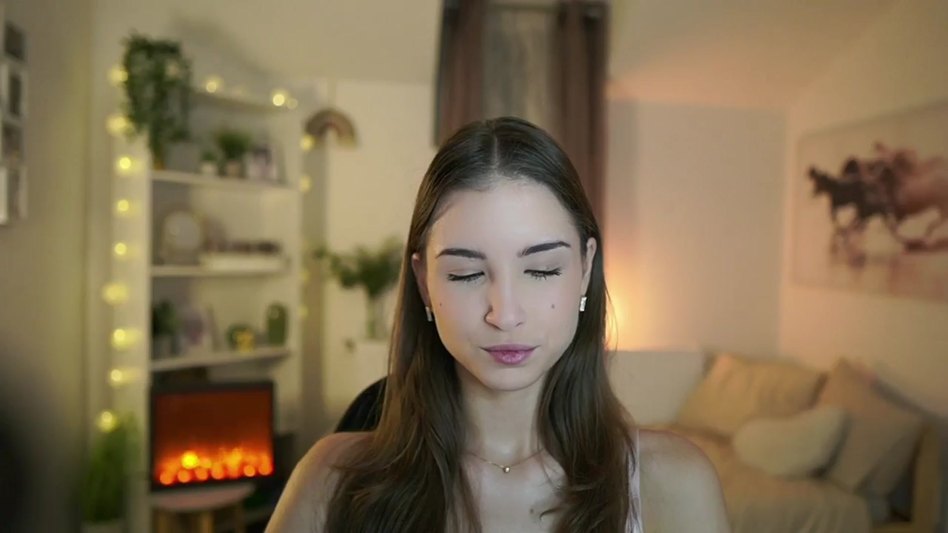 Gallery image thumbnail from Shy_jane's myfreecams stream on, 11/10/2024, 10:18 image 5 of 20