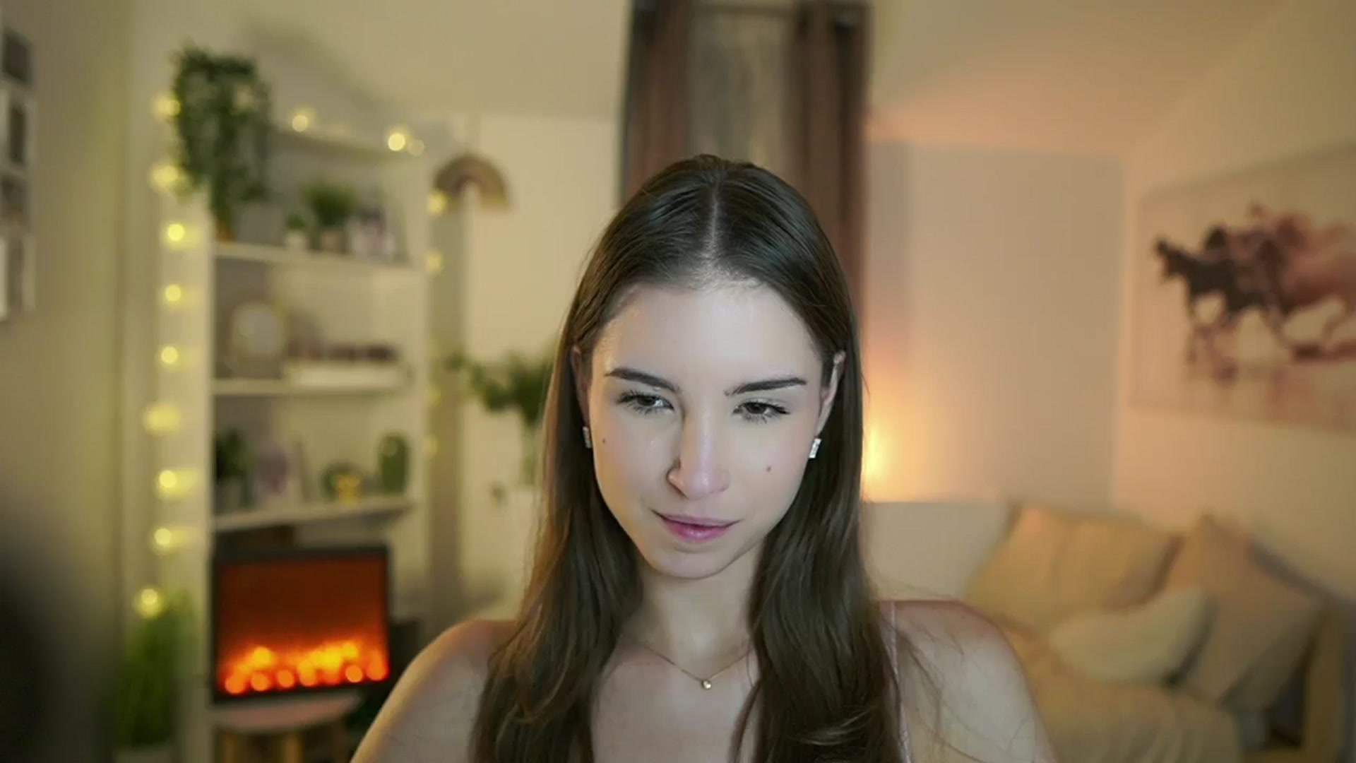 Gallery image thumbnail from Shy_jane's myfreecams stream on, 11/10/2024, 15:18 image 6 of 20