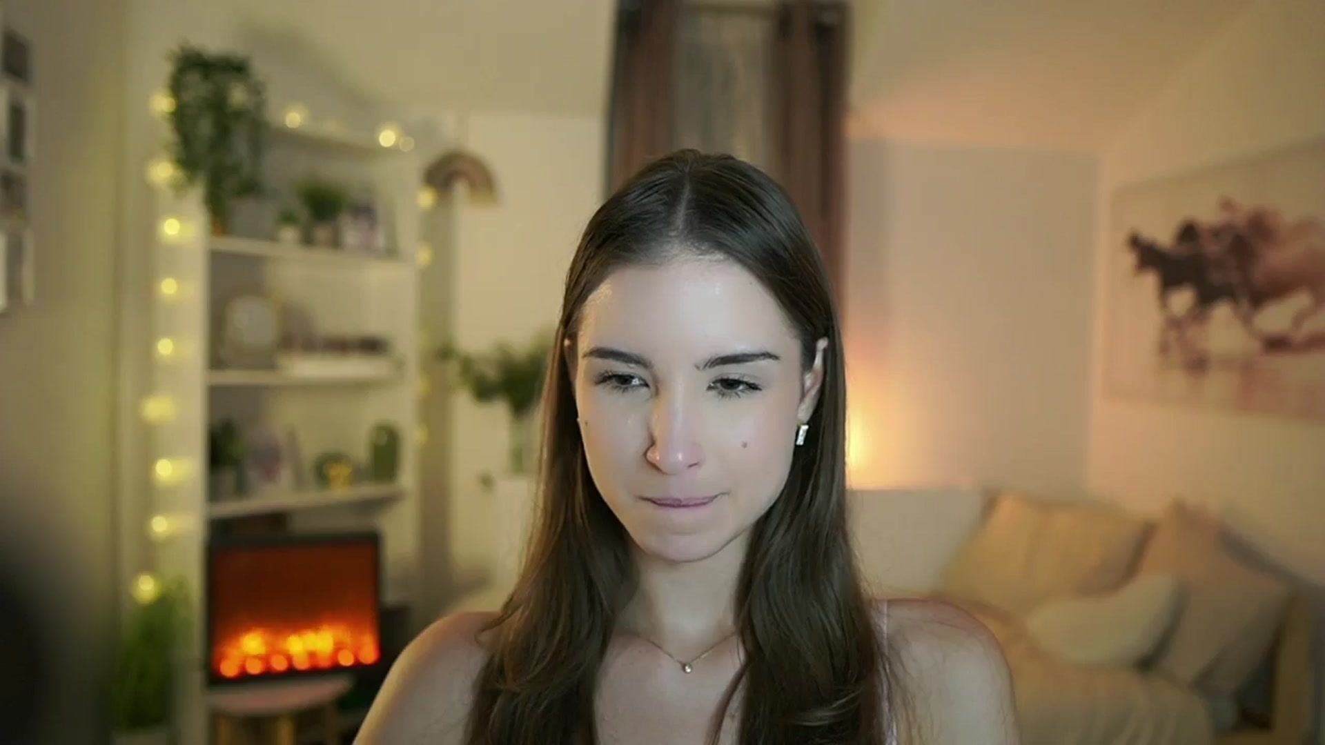 Gallery image thumbnail from Shy_jane's myfreecams stream on, 11/10/2024, 15:18 image 10 of 20