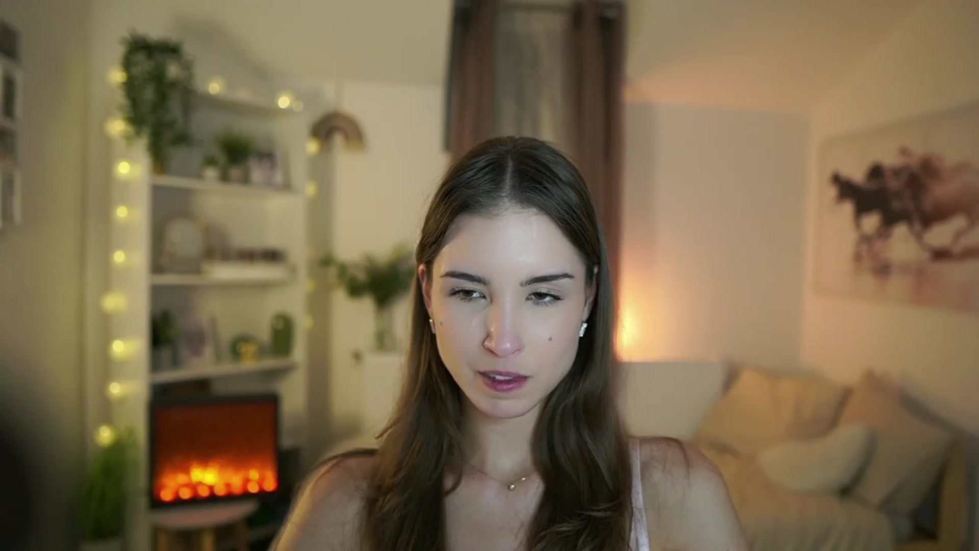 Gallery image thumbnail from Shy_jane's myfreecams stream on, 11/10/2024, 17:29 image 9 of 20