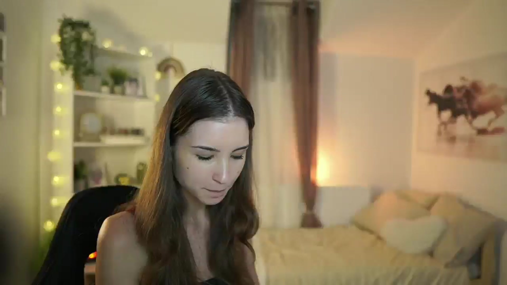 Gallery image thumbnail from Shy_jane's myfreecams stream on, 11/15/2024, 14:09 image 12 of 20