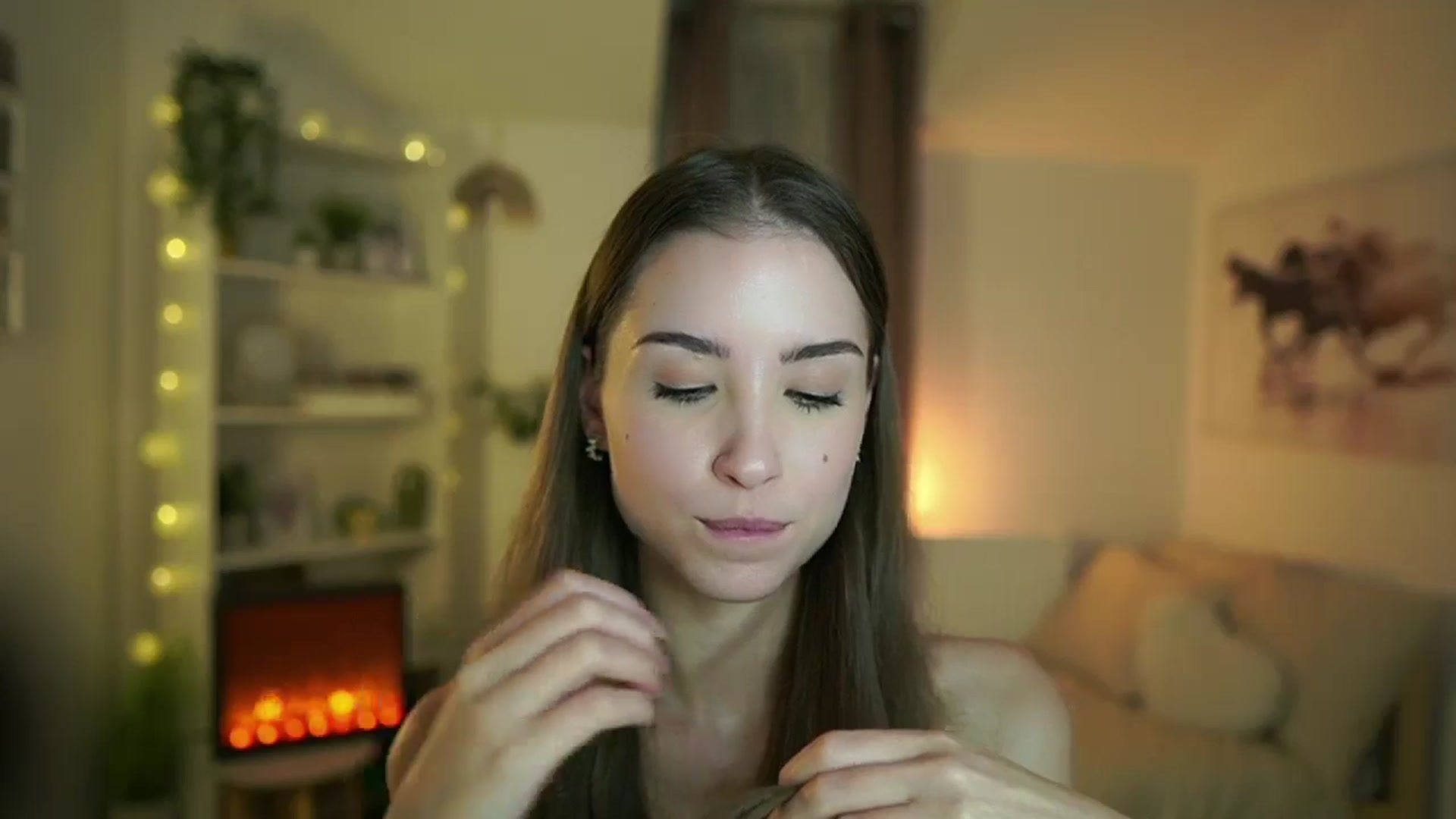 Gallery image thumbnail from Shy_jane's myfreecams stream on, 11/19/2024, 13:38 image 9 of 20