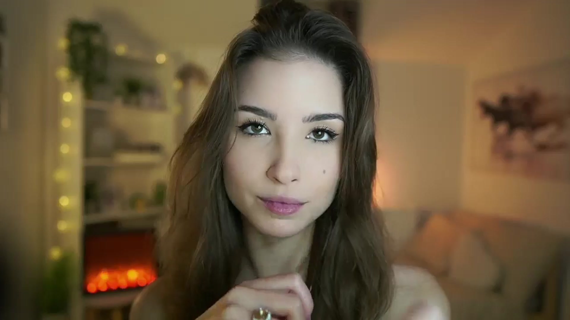 Gallery image thumbnail from Shy_jane's myfreecams stream on, 11/20/2024, 10:09 image 12 of 20