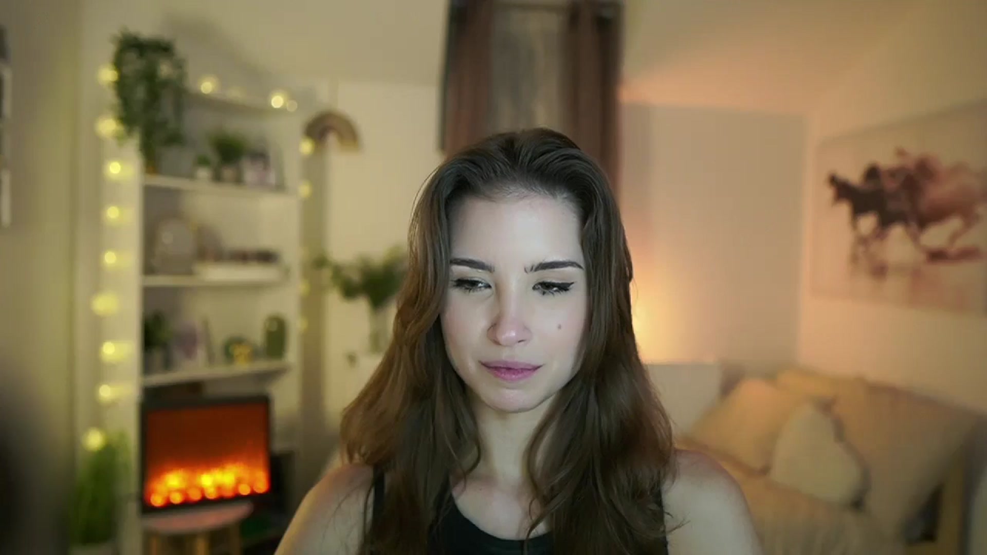 Gallery image thumbnail from Shy_jane's myfreecams stream on, 11/20/2024, 17:01 image 5 of 20