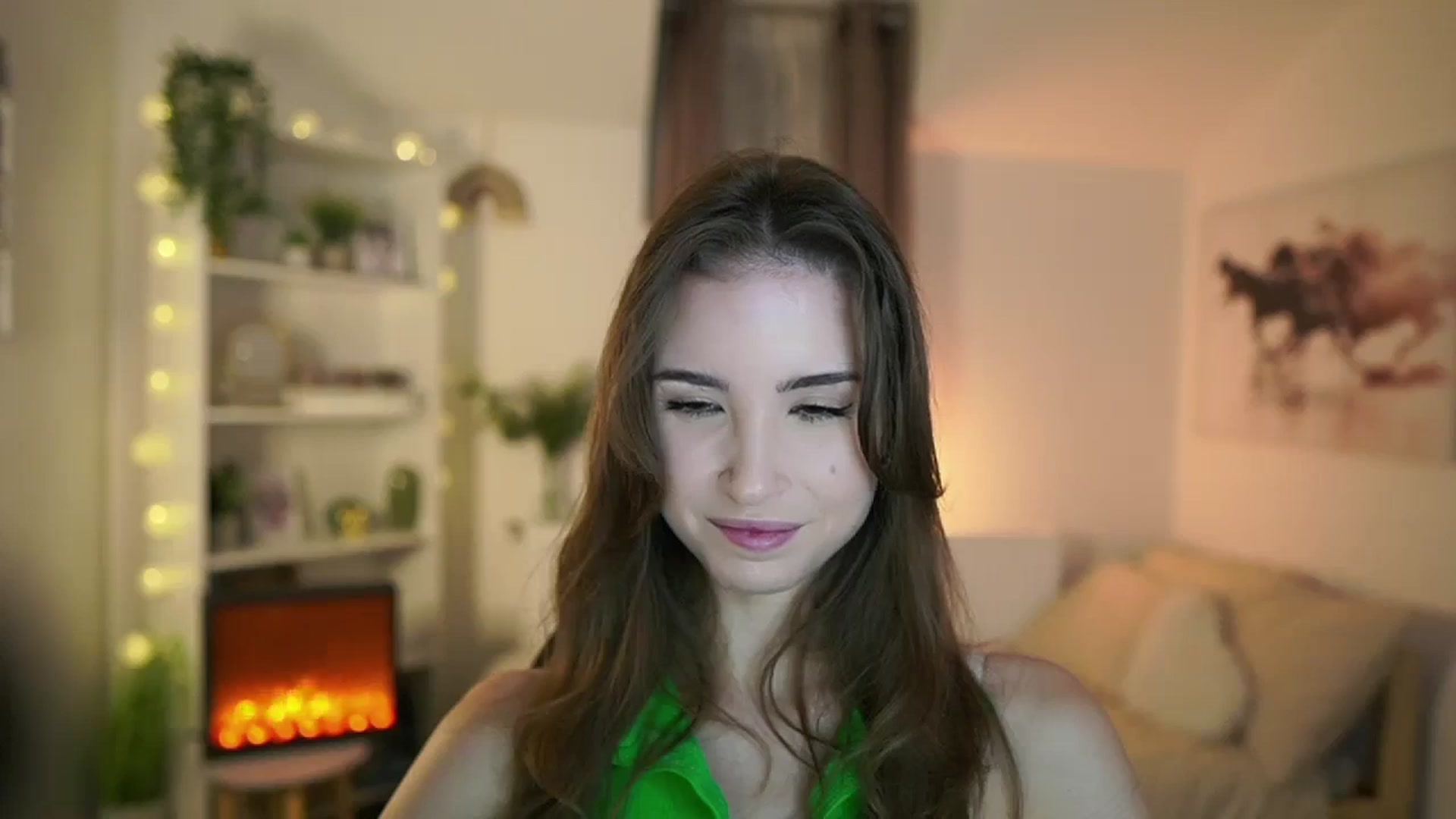 Gallery image thumbnail from Shy_jane's myfreecams stream on, 11/22/2024, 12:25 image 12 of 20