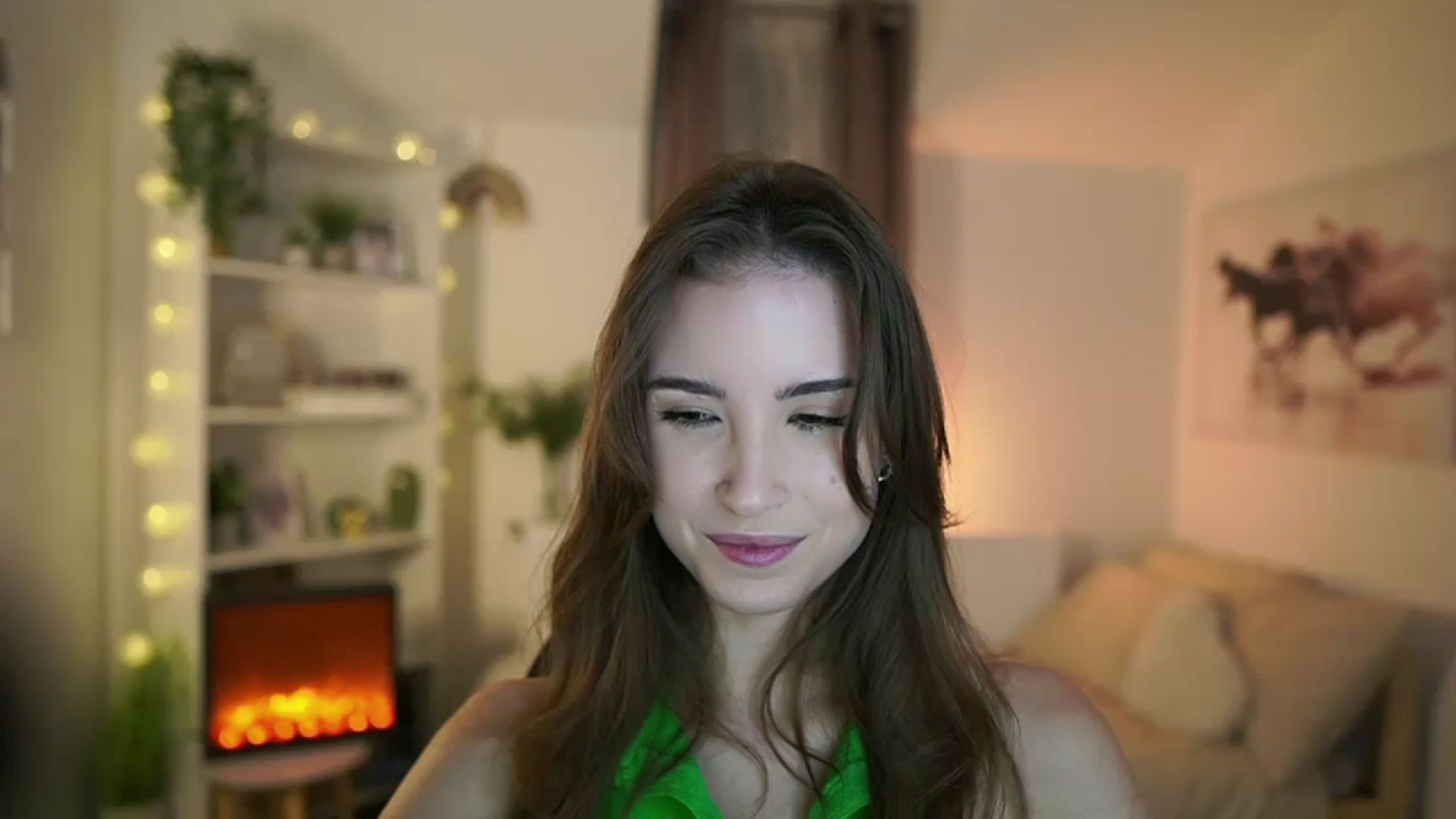 Gallery image thumbnail from Shy_jane's myfreecams stream on, 11/22/2024, 12:25 image 9 of 20