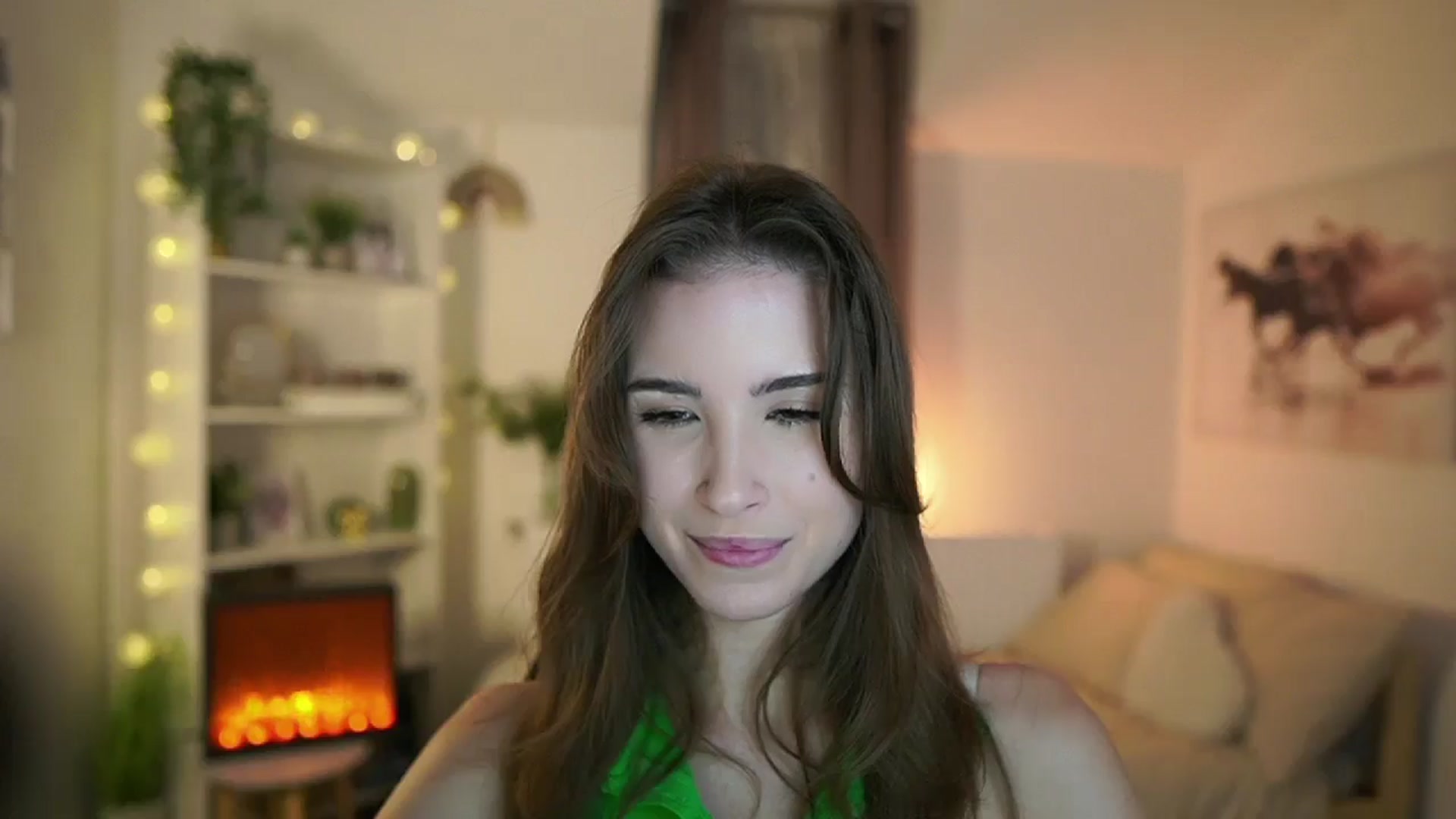 Gallery image thumbnail from Shy_jane's myfreecams stream on, 11/22/2024, 12:25 image 14 of 20