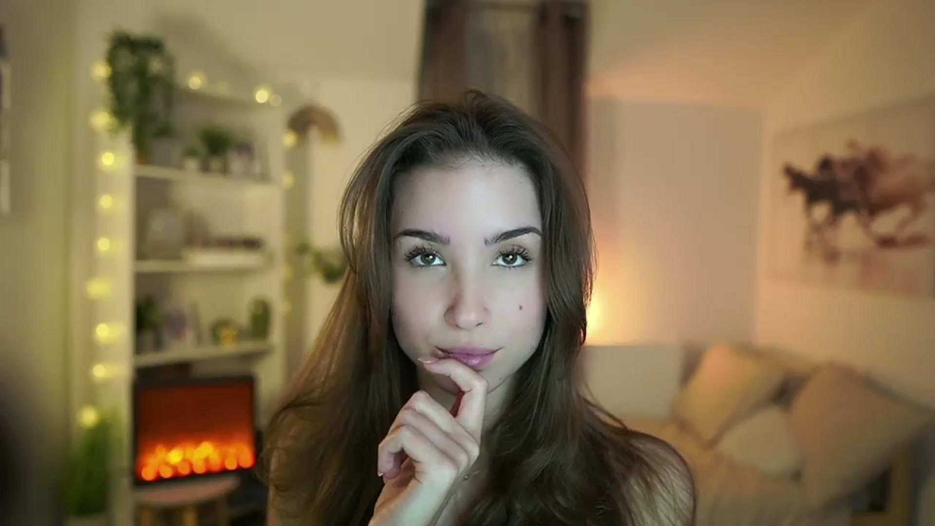 Gallery image thumbnail from Shy_jane's myfreecams stream on, 11/26/2024, 10:52 image 18 of 20