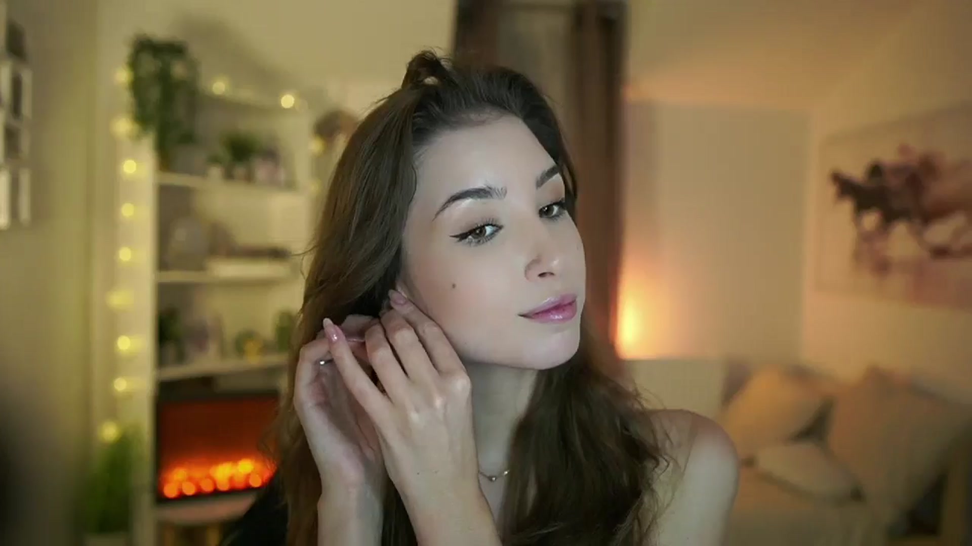 Gallery image thumbnail from Shy_jane's myfreecams stream on, 11/29/2024, 14:54 image 7 of 20