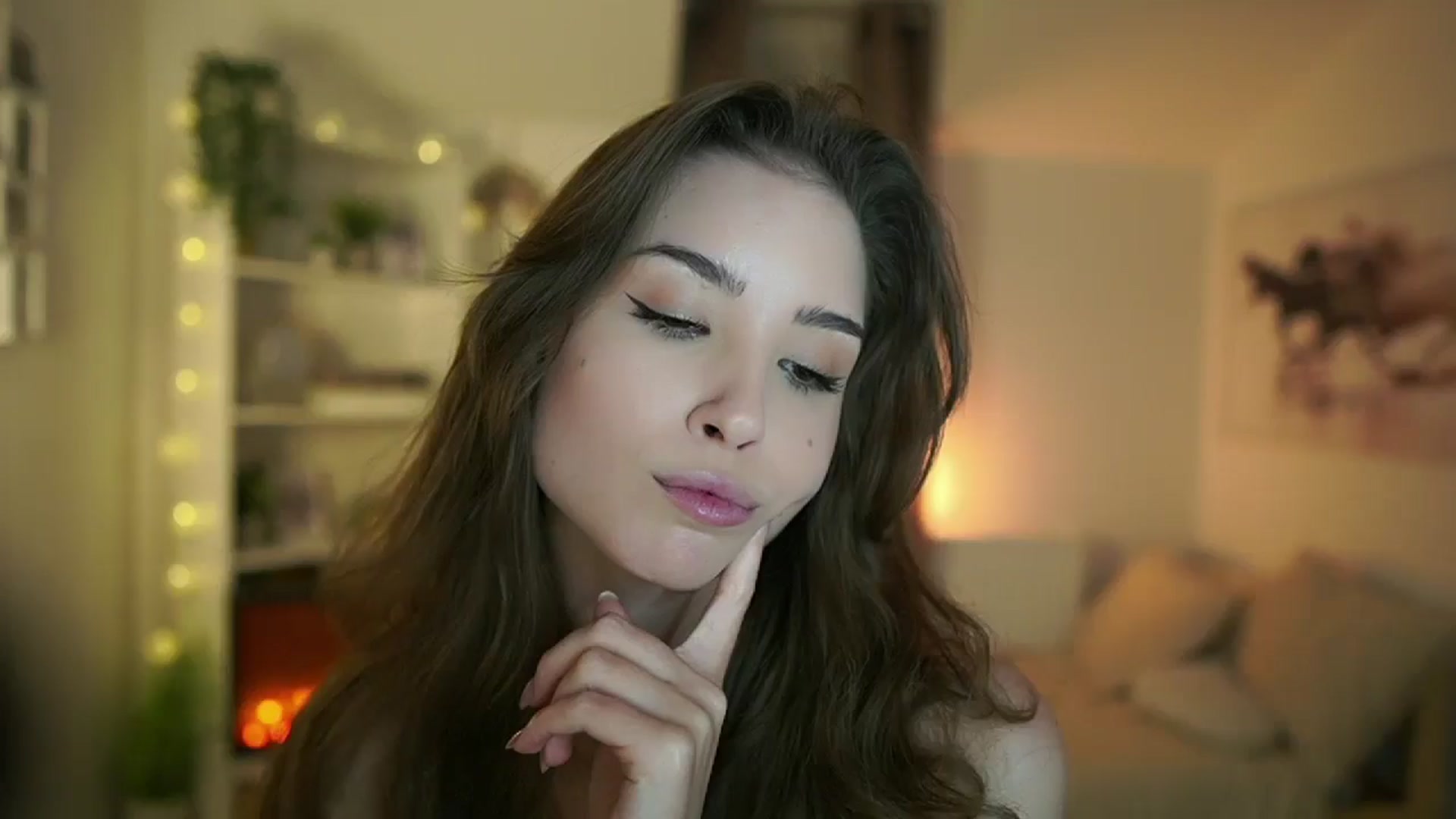 Gallery image thumbnail from Shy_jane's myfreecams stream on, 11/29/2024, 14:54 image 1 of 20