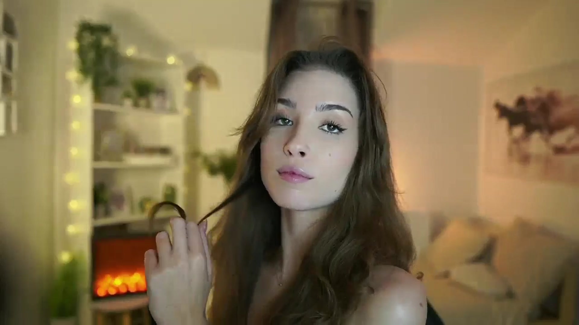 Gallery image thumbnail from Shy_jane's myfreecams stream on, 11/29/2024, 14:54 image 4 of 20