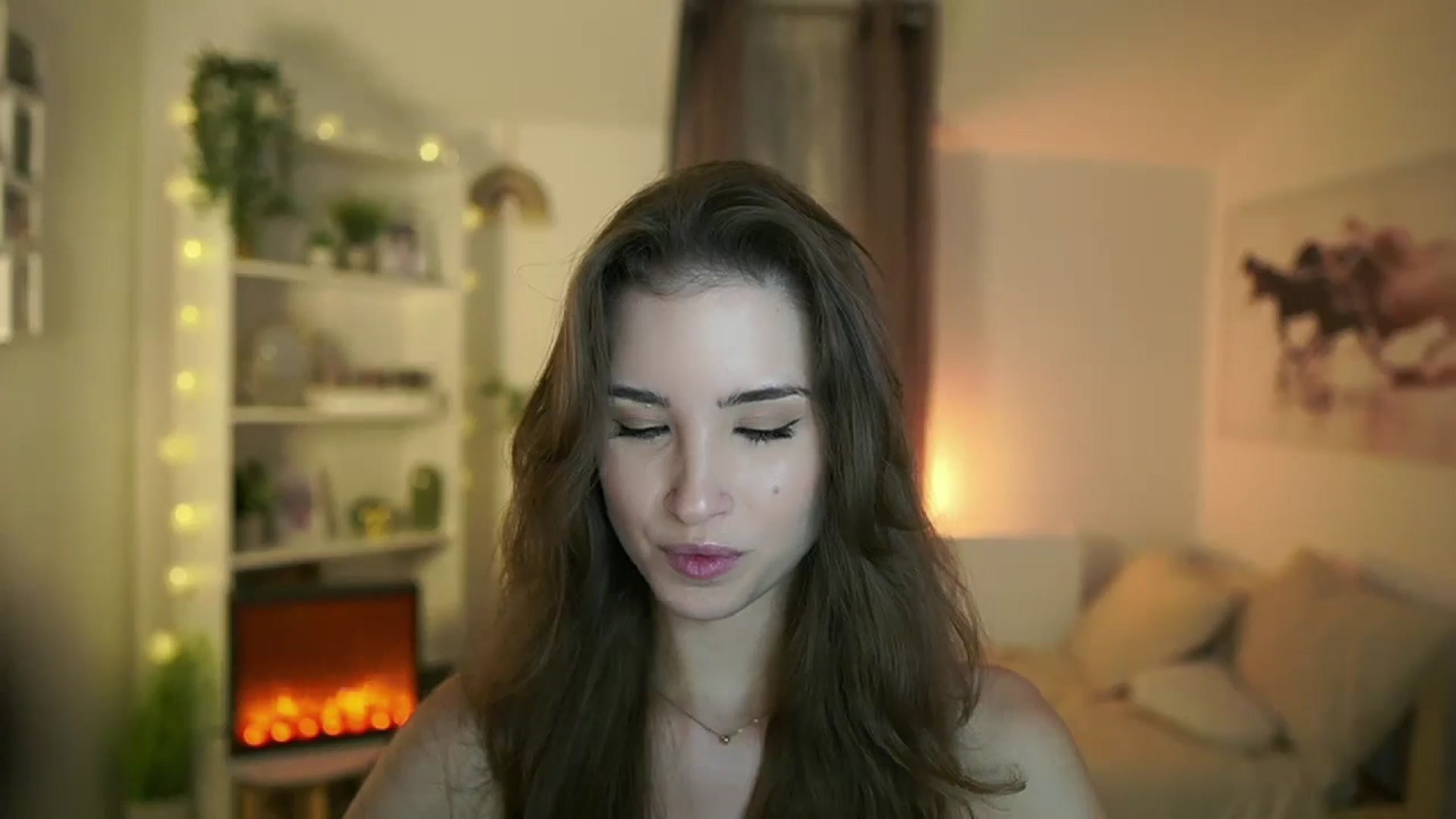 Gallery image thumbnail from Shy_jane's myfreecams stream on, 11/29/2024, 14:54 image 12 of 20