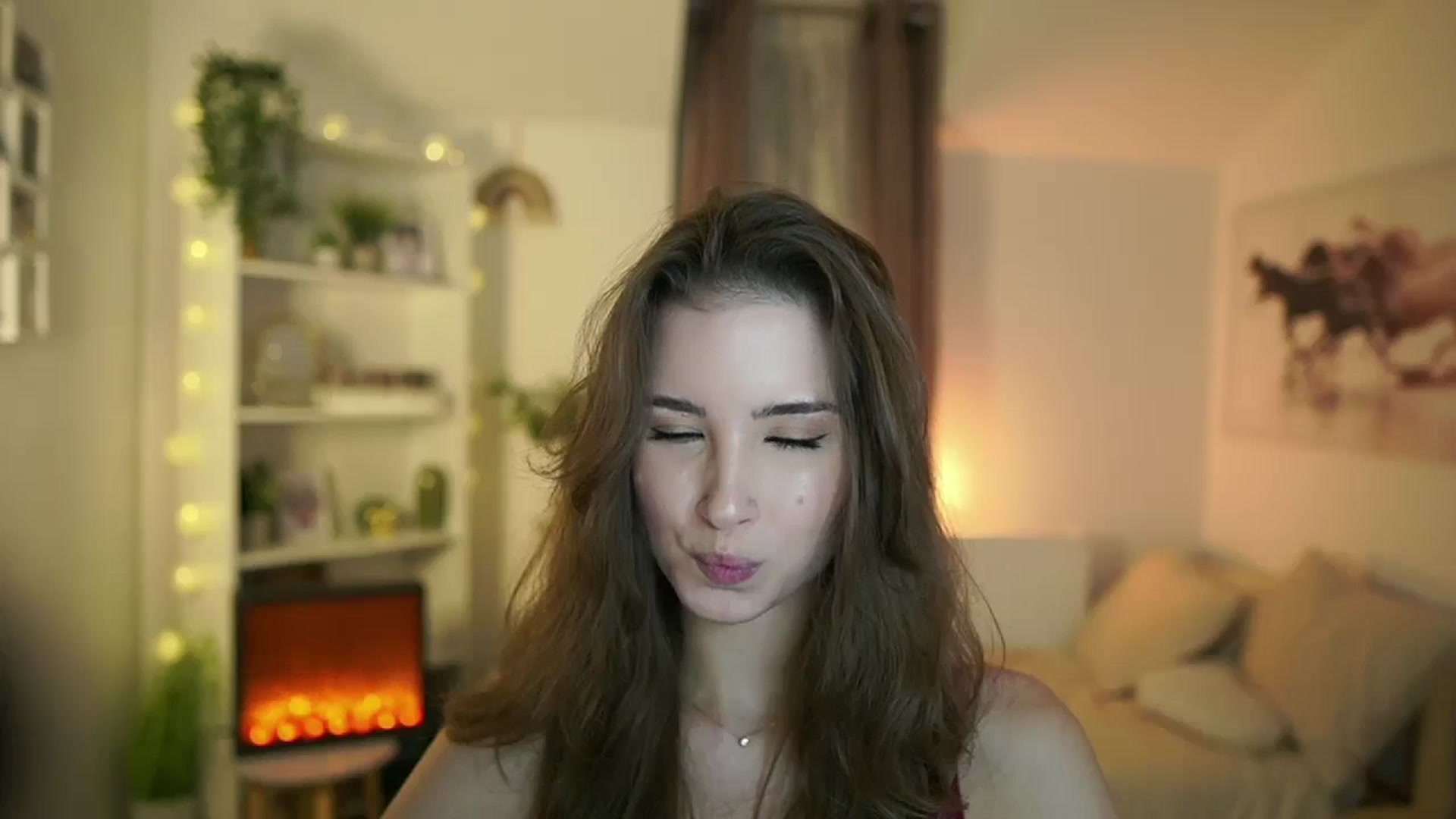 Gallery image thumbnail from Shy_jane's myfreecams stream on, 11/29/2024, 16:44 image 5 of 20
