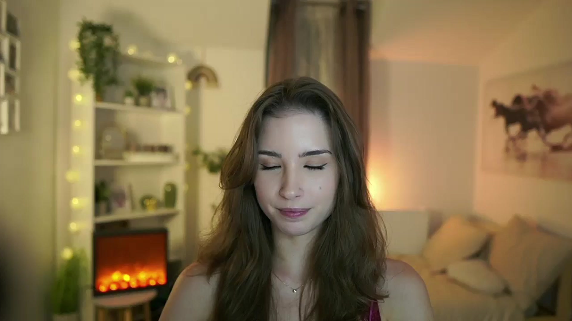 Gallery image thumbnail from Shy_jane's myfreecams stream on, 11/29/2024, 16:44 image 1 of 20