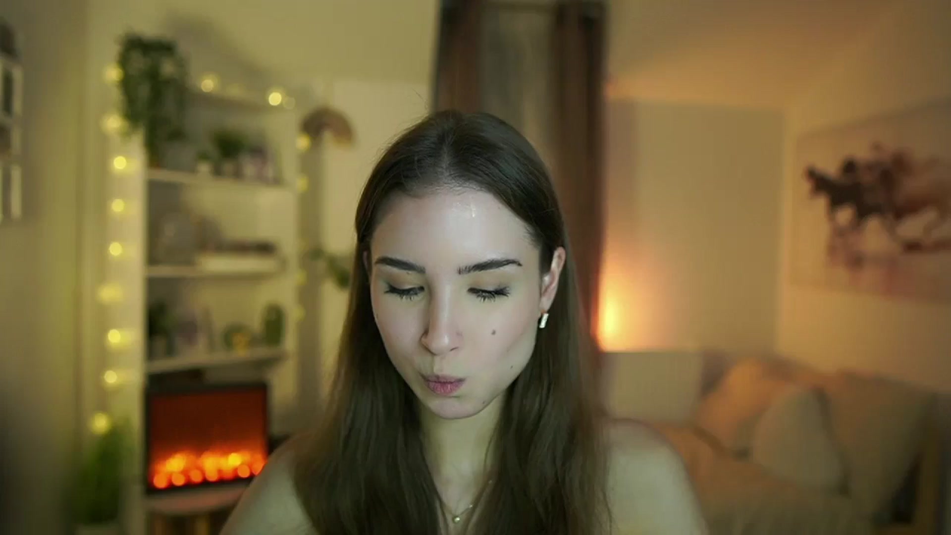 Gallery image thumbnail from Shy_jane's myfreecams stream on, 12/05/2024, 12:47 image 17 of 20