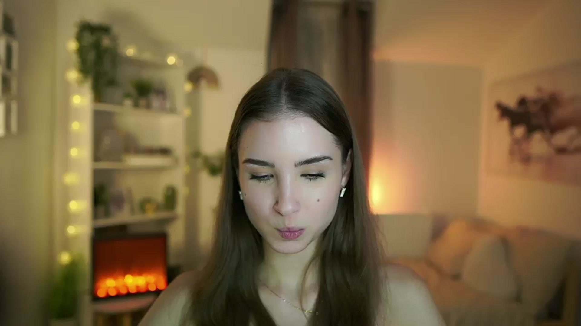 Gallery image thumbnail from Shy_jane's myfreecams stream on, 12/05/2024, 13:44 image 6 of 20