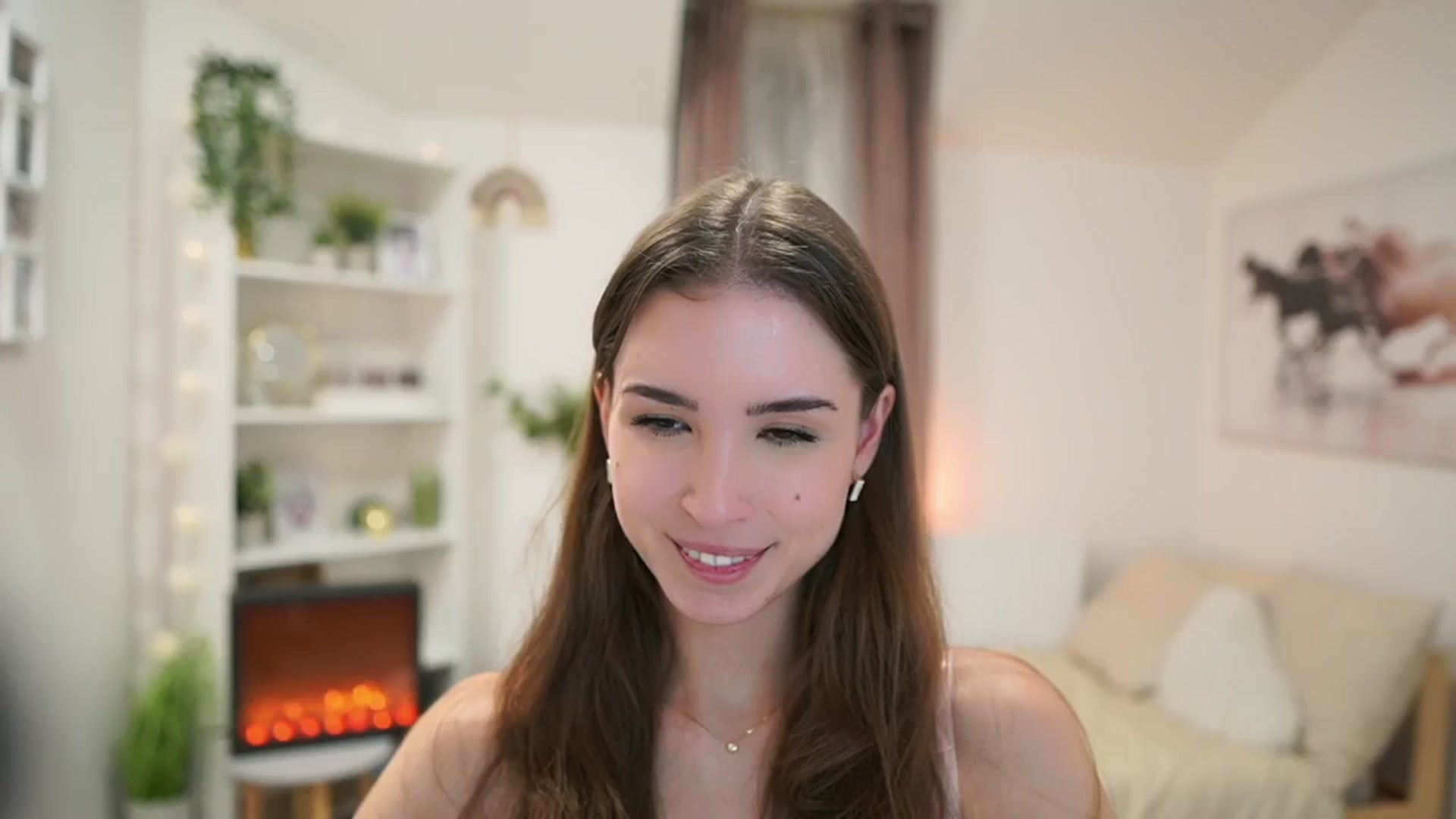 Gallery image thumbnail from Shy_jane's myfreecams stream on, 12/05/2024, 14:55 image 5 of 20