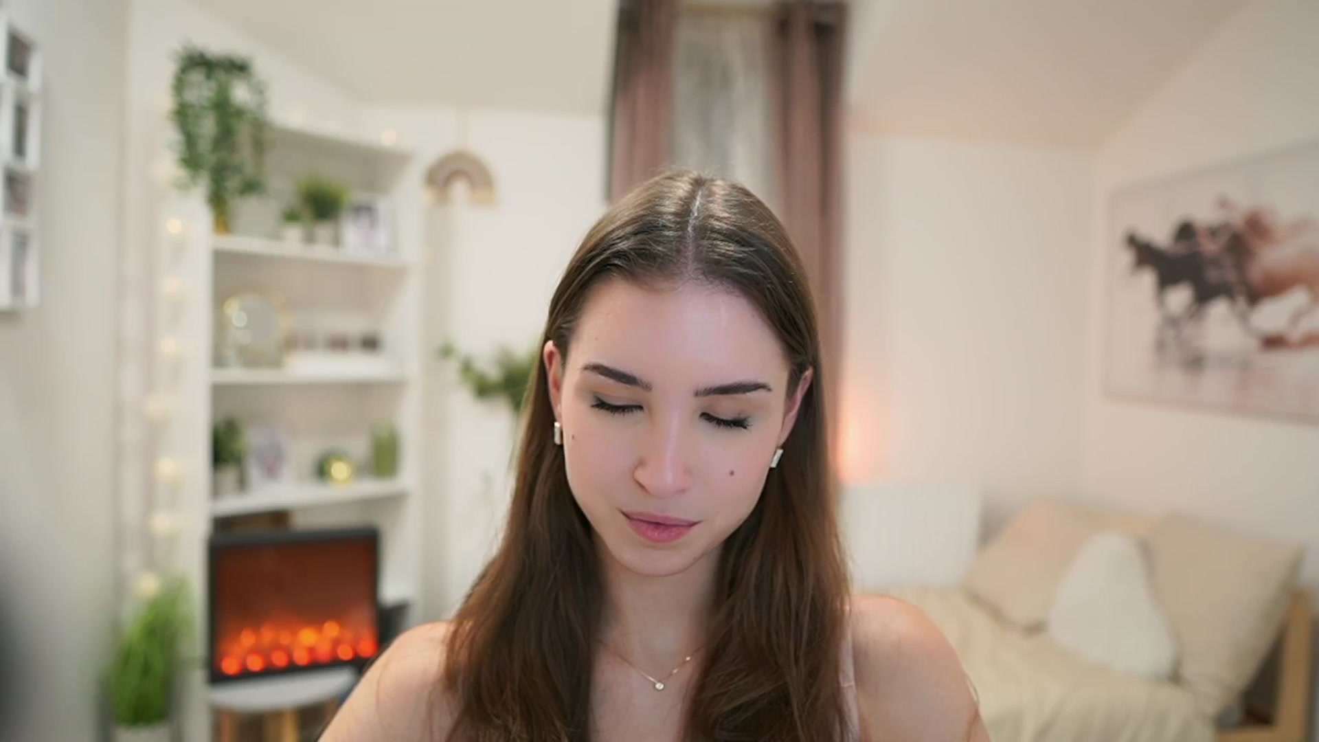 Gallery image thumbnail from Shy_jane's myfreecams stream on, 12/05/2024, 14:55 image 14 of 20