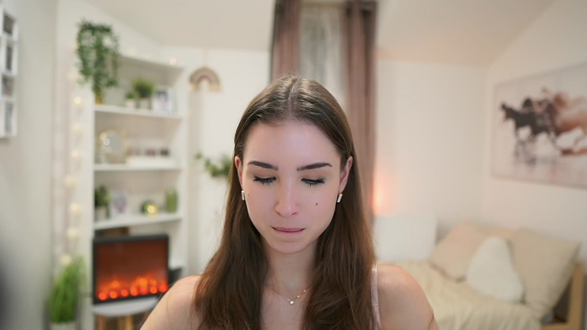 Gallery image thumbnail from Shy_jane's myfreecams stream on, 12/05/2024, 14:55 image 15 of 20