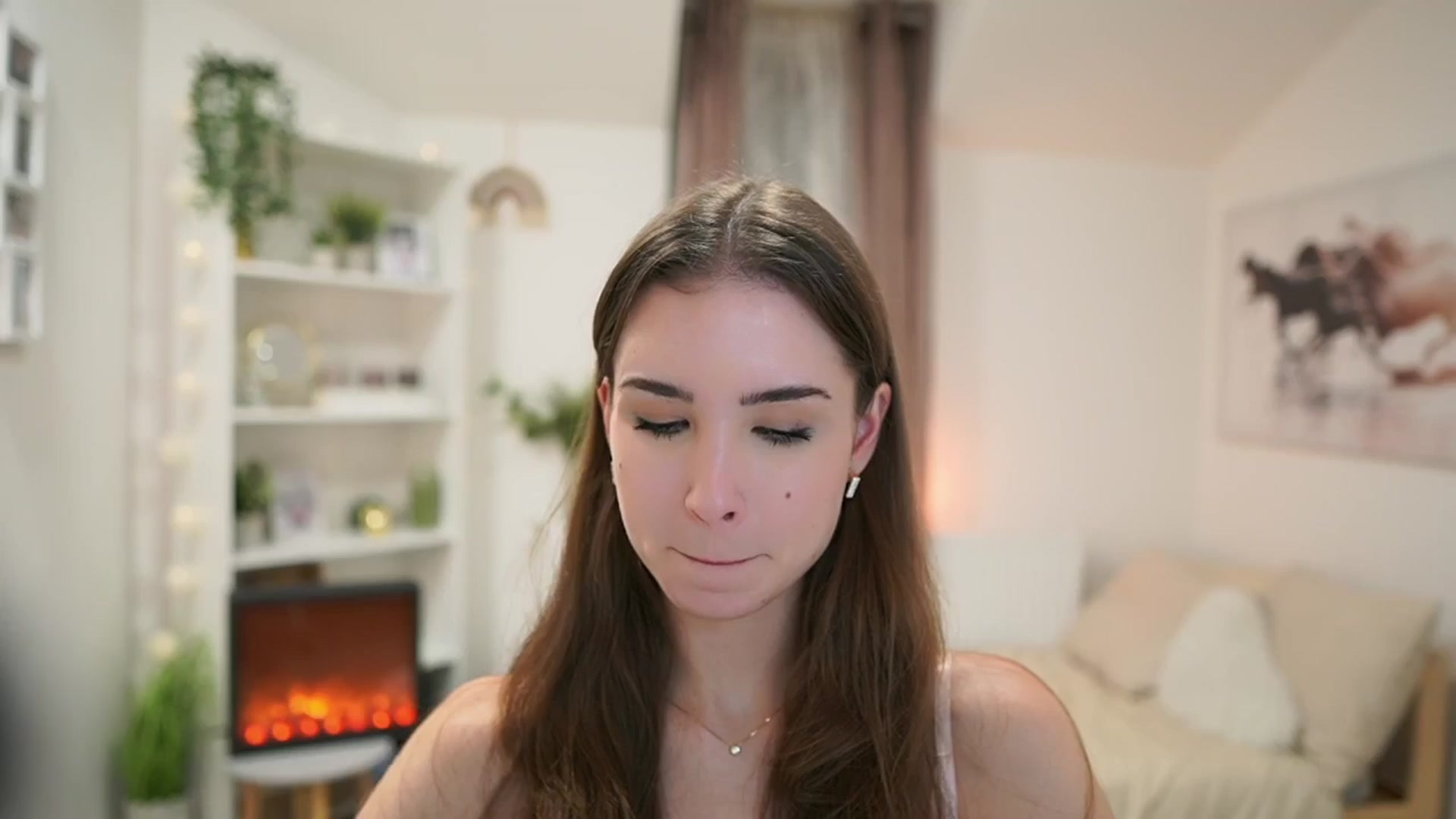 Gallery image thumbnail from Shy_jane's myfreecams stream on, 12/05/2024, 14:55 image 7 of 20