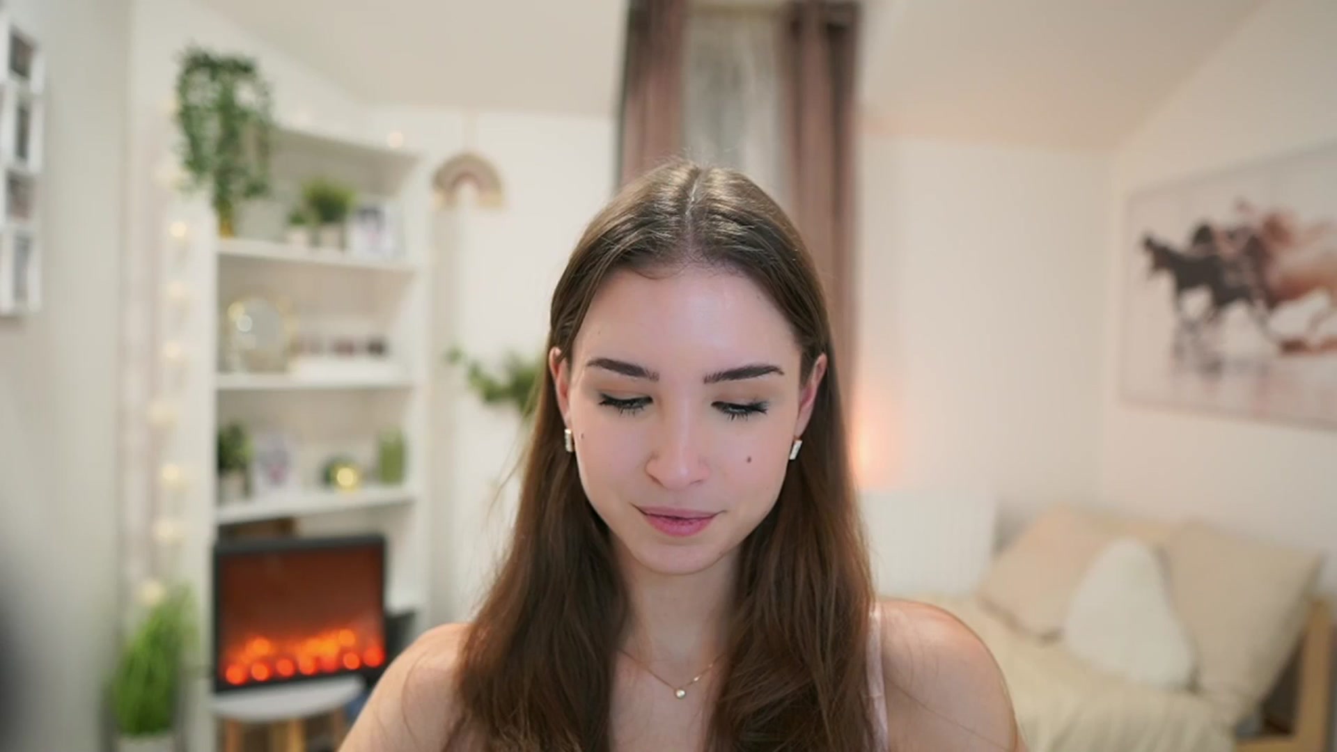 Gallery image thumbnail from Shy_jane's myfreecams stream on, 12/05/2024, 14:55 image 6 of 20