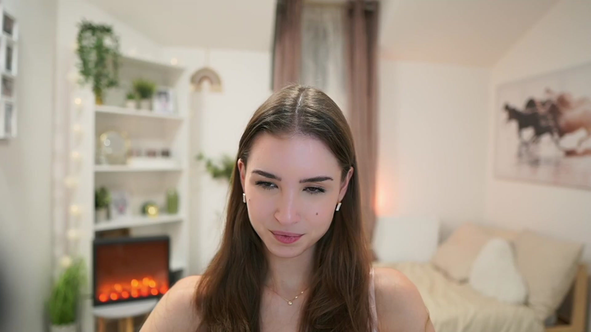 Gallery image thumbnail from Shy_jane's myfreecams stream on, 12/05/2024, 14:55 image 19 of 20