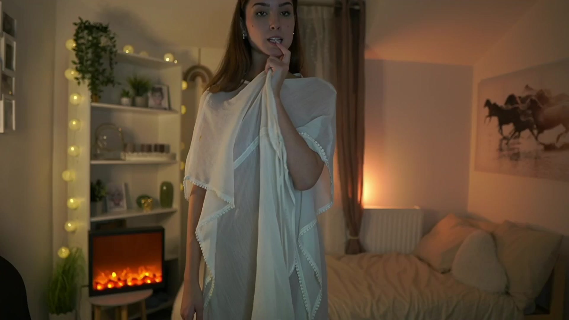 Gallery image thumbnail from Shy_jane's myfreecams stream on, 12/05/2024, 16:41 image 18 of 20