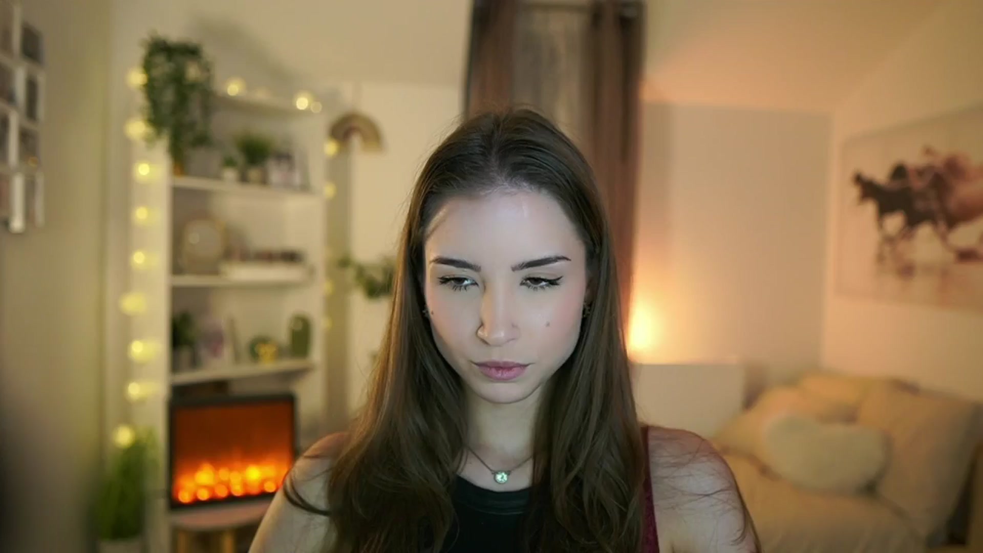 Gallery image thumbnail from Shy_jane's myfreecams stream on, 12/08/2024, 12:01 image 14 of 20