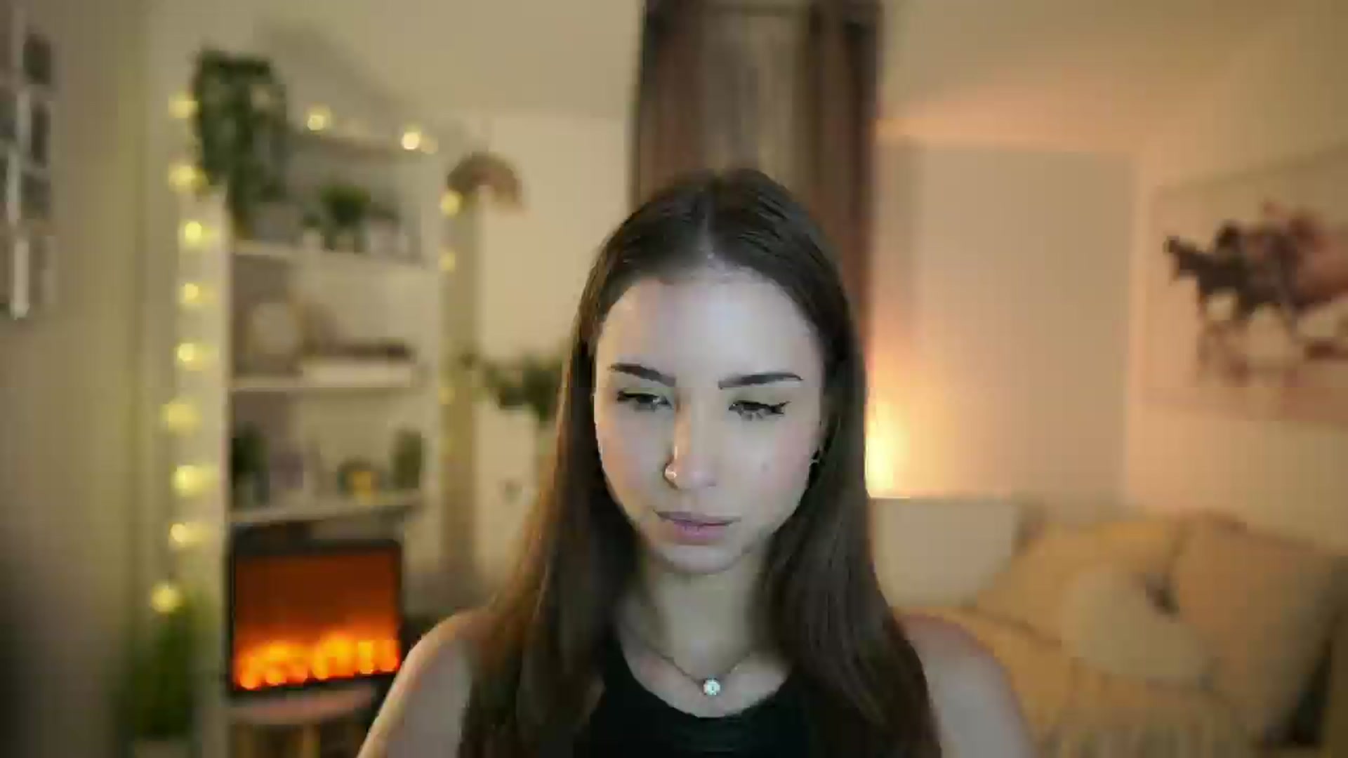 Gallery image thumbnail from Shy_jane's myfreecams stream on, 12/08/2024, 17:49 image 5 of 20