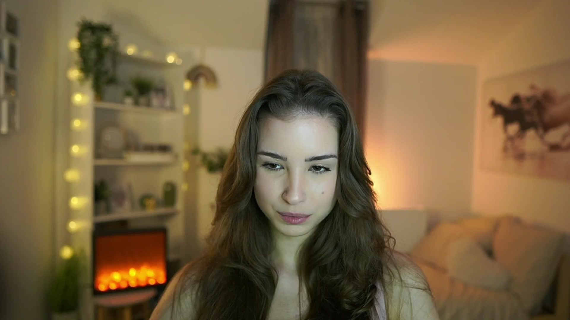 Gallery image thumbnail from Shy_jane's myfreecams stream on, 12/10/2024, 12:31 image 2 of 20