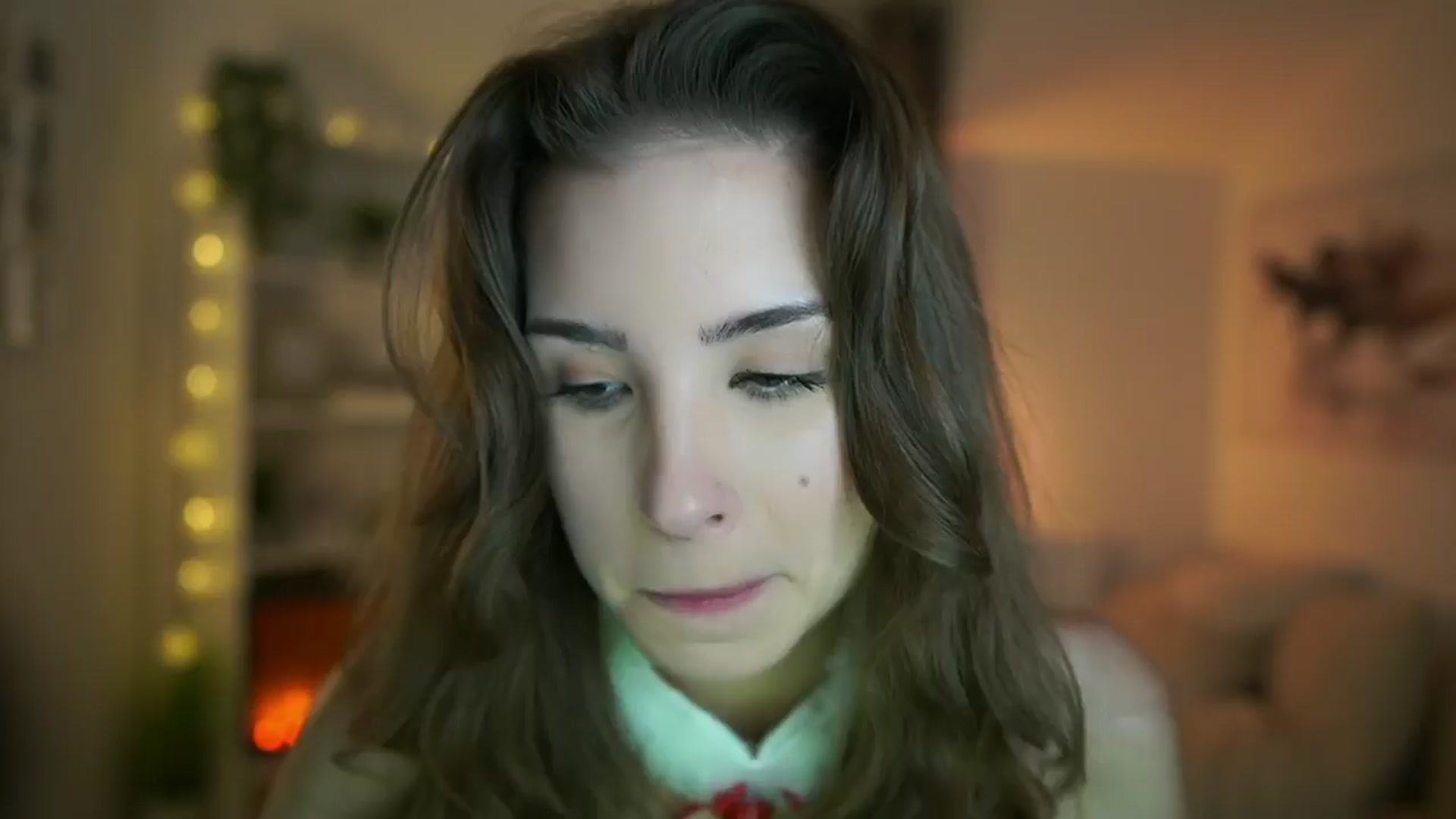 Gallery image thumbnail from Shy_jane's myfreecams stream on, 12/10/2024, 14:29 image 9 of 20