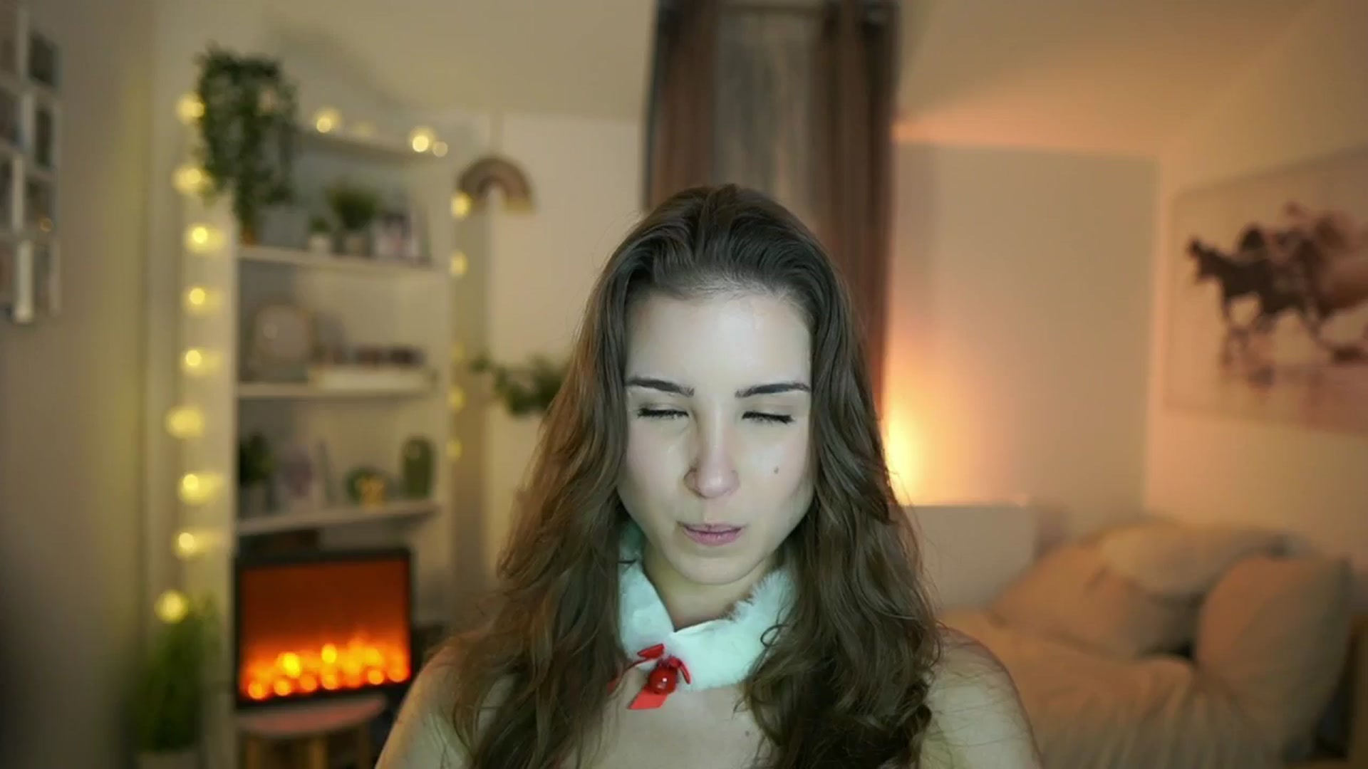 Gallery image thumbnail from Shy_jane's myfreecams stream on, 12/10/2024, 15:01 image 12 of 20