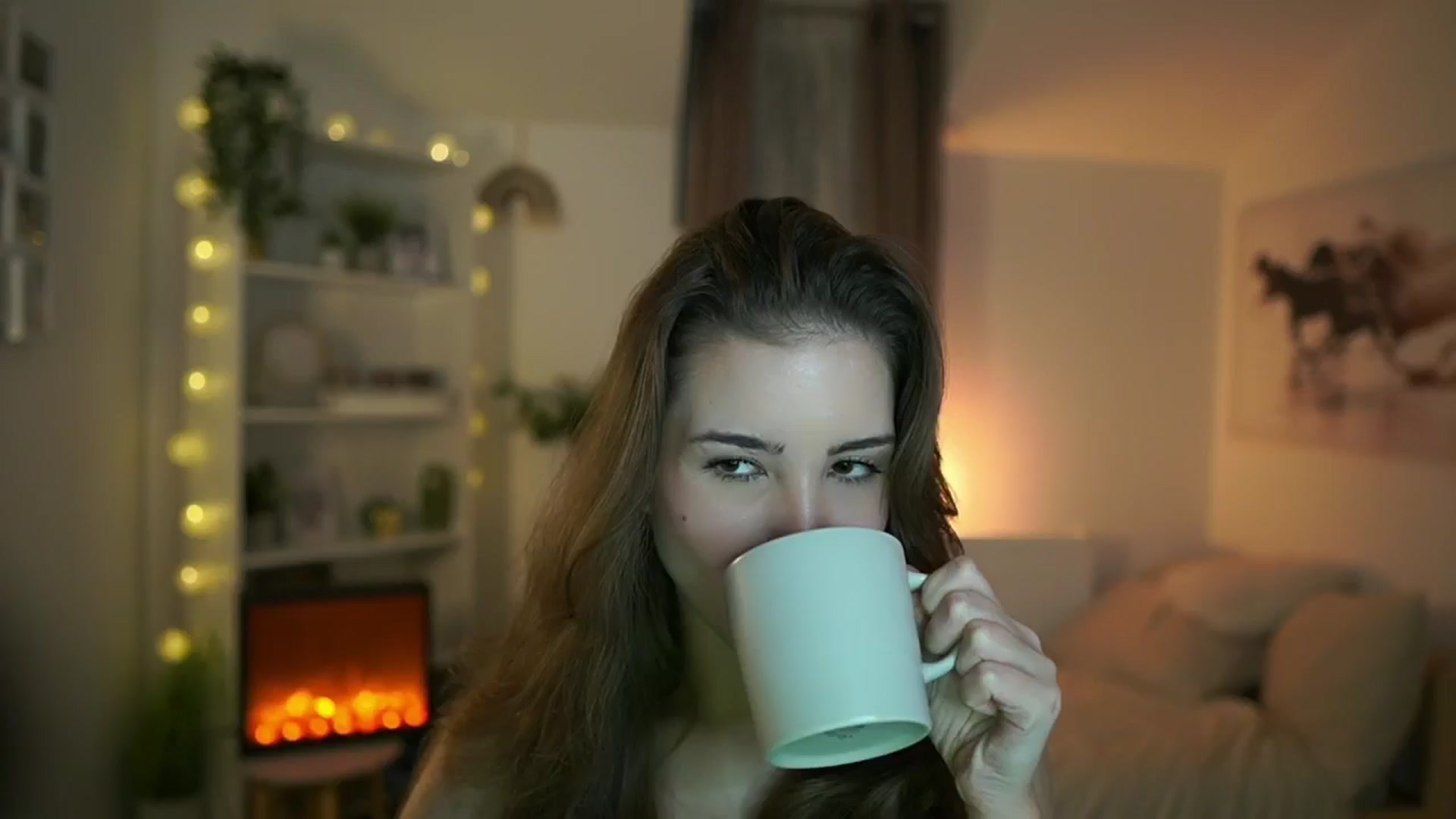 Gallery image thumbnail from Shy_jane's myfreecams stream on, 12/10/2024, 16:16 image 4 of 20