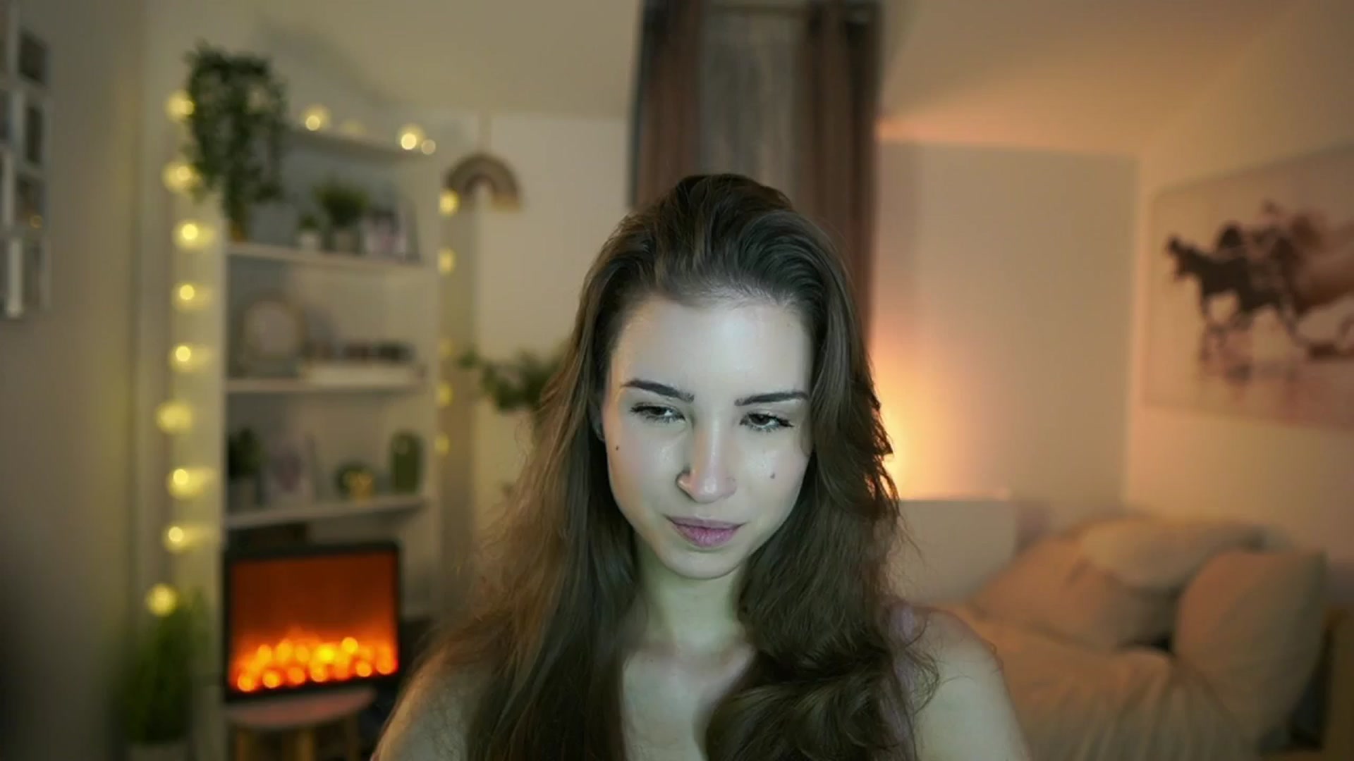 Gallery image thumbnail from Shy_jane's myfreecams stream on, 12/10/2024, 16:16 image 1 of 20