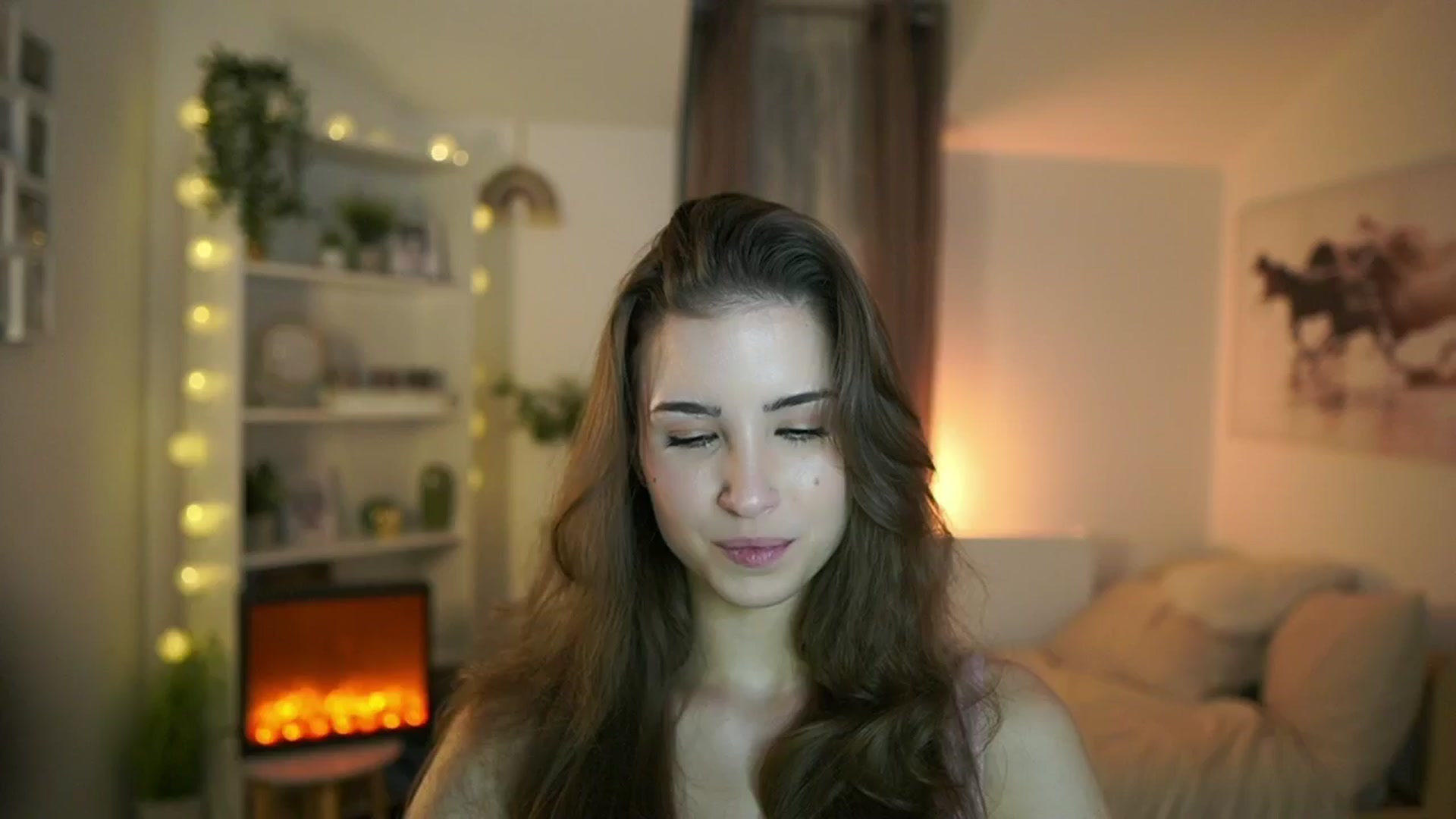 Gallery image thumbnail from Shy_jane's myfreecams stream on, 12/10/2024, 16:16 image 3 of 20