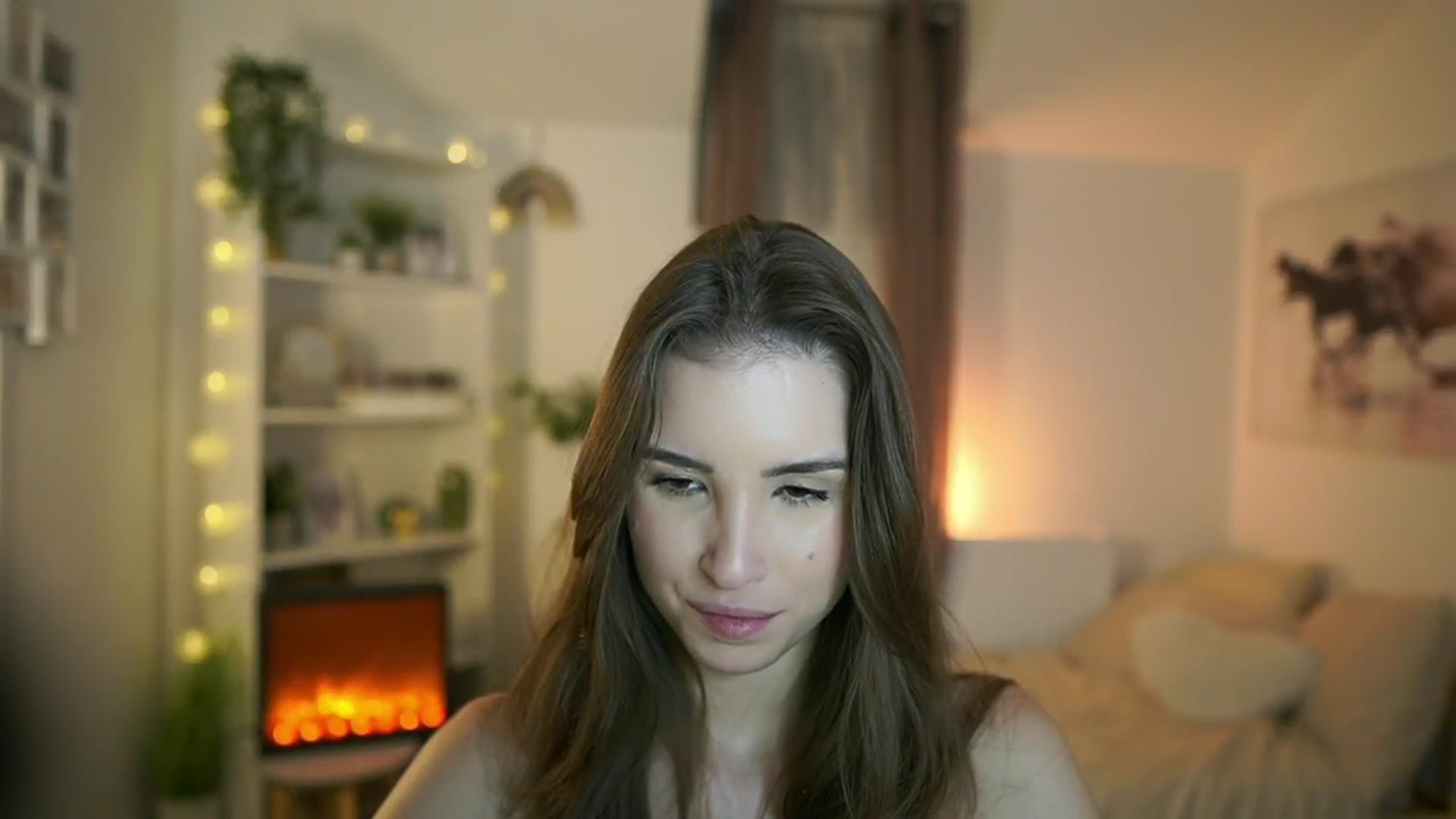 Gallery image thumbnail from Shy_jane's myfreecams stream on, 12/12/2024, 17:14 image 4 of 20