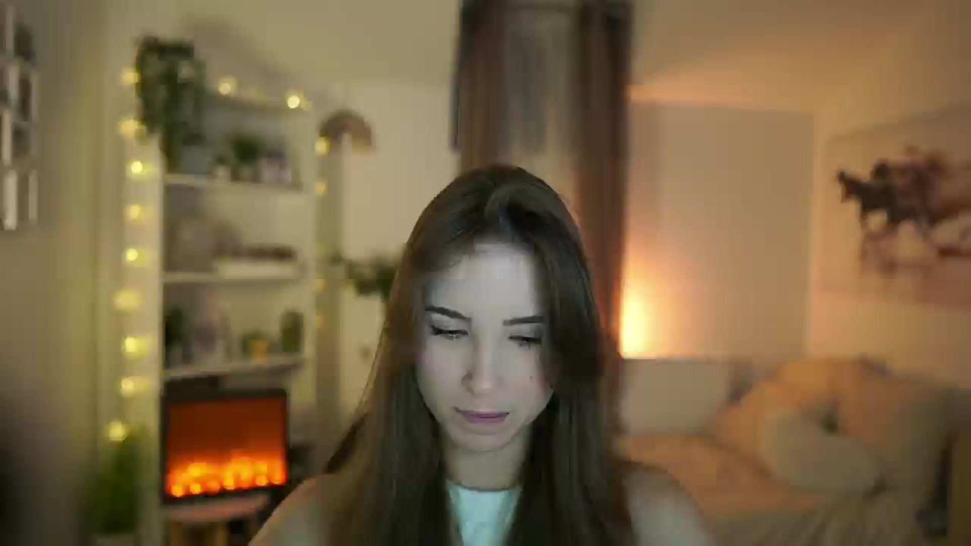 Gallery image thumbnail from Shy_jane's myfreecams stream on, 12/15/2024, 09:54 image 8 of 20