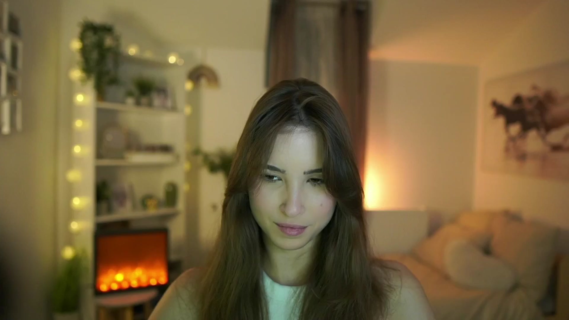 Gallery image thumbnail from Shy_jane's myfreecams stream on, 12/15/2024, 14:37 image 8 of 20