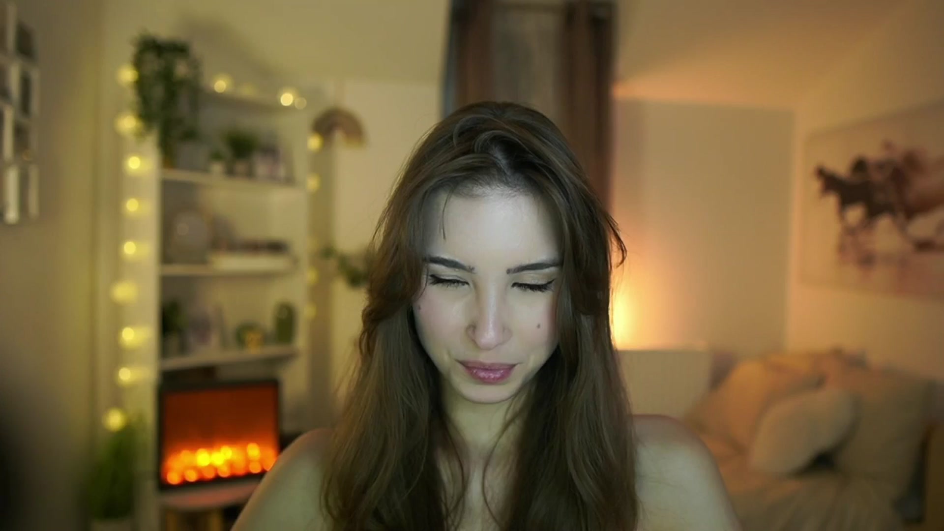 Gallery image thumbnail from Shy_jane's myfreecams stream on, 12/15/2024, 17:47 image 3 of 20