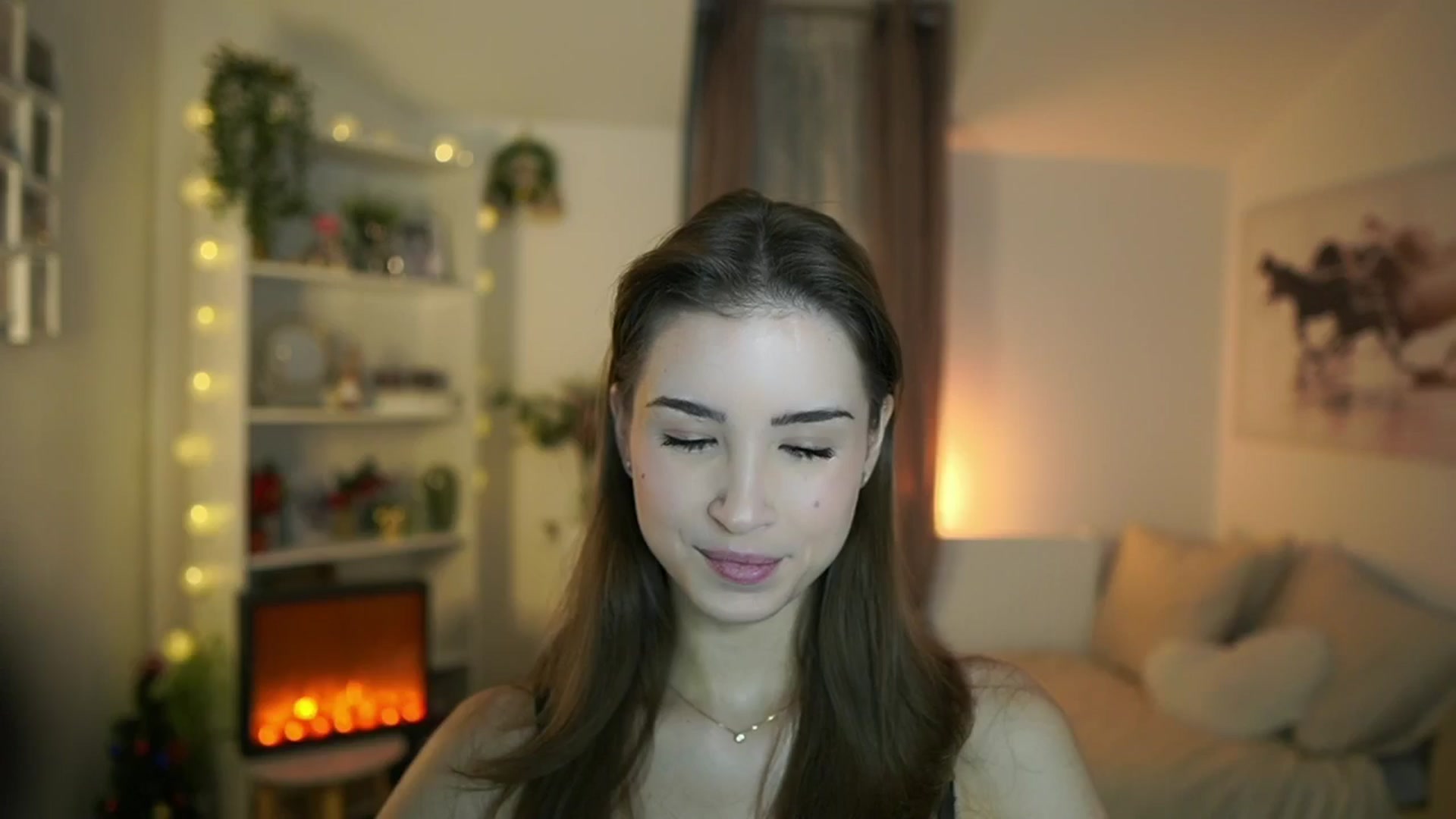 Gallery image thumbnail from Shy_jane's myfreecams stream on, 12/17/2024, 10:15 image 7 of 20