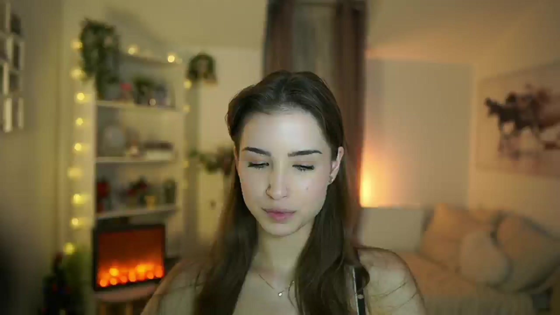 Gallery image thumbnail from Shy_jane's myfreecams stream on, 12/17/2024, 15:05 image 7 of 20