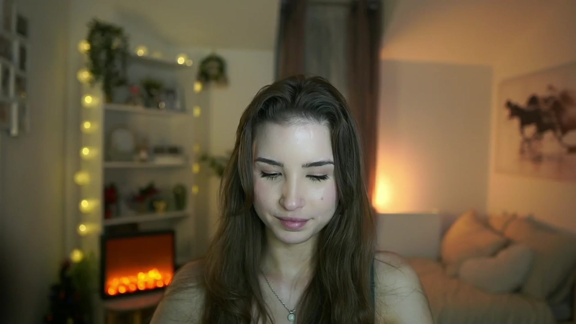 Gallery image thumbnail from Shy_jane's myfreecams stream on, 12/22/2024, 15:20 image 11 of 20