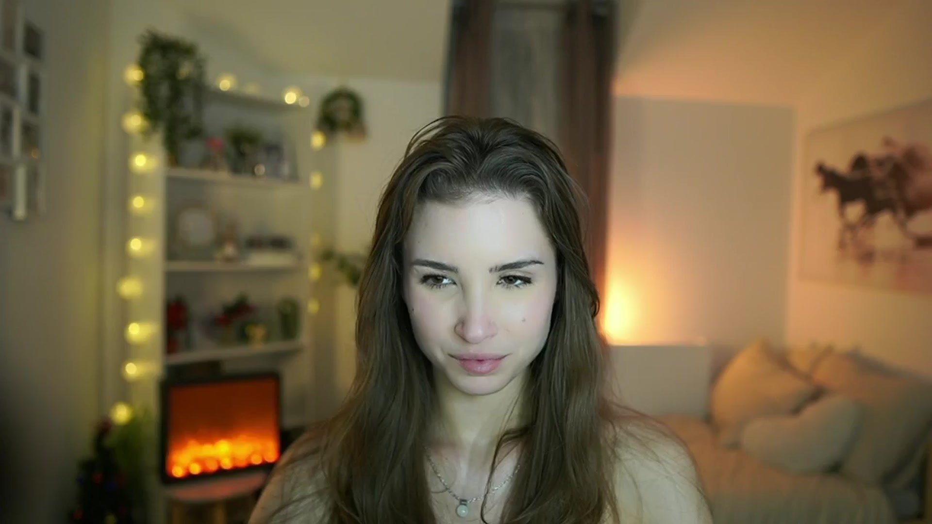Gallery image thumbnail from Shy_jane's myfreecams stream on, 12/22/2024, 17:03 image 14 of 20