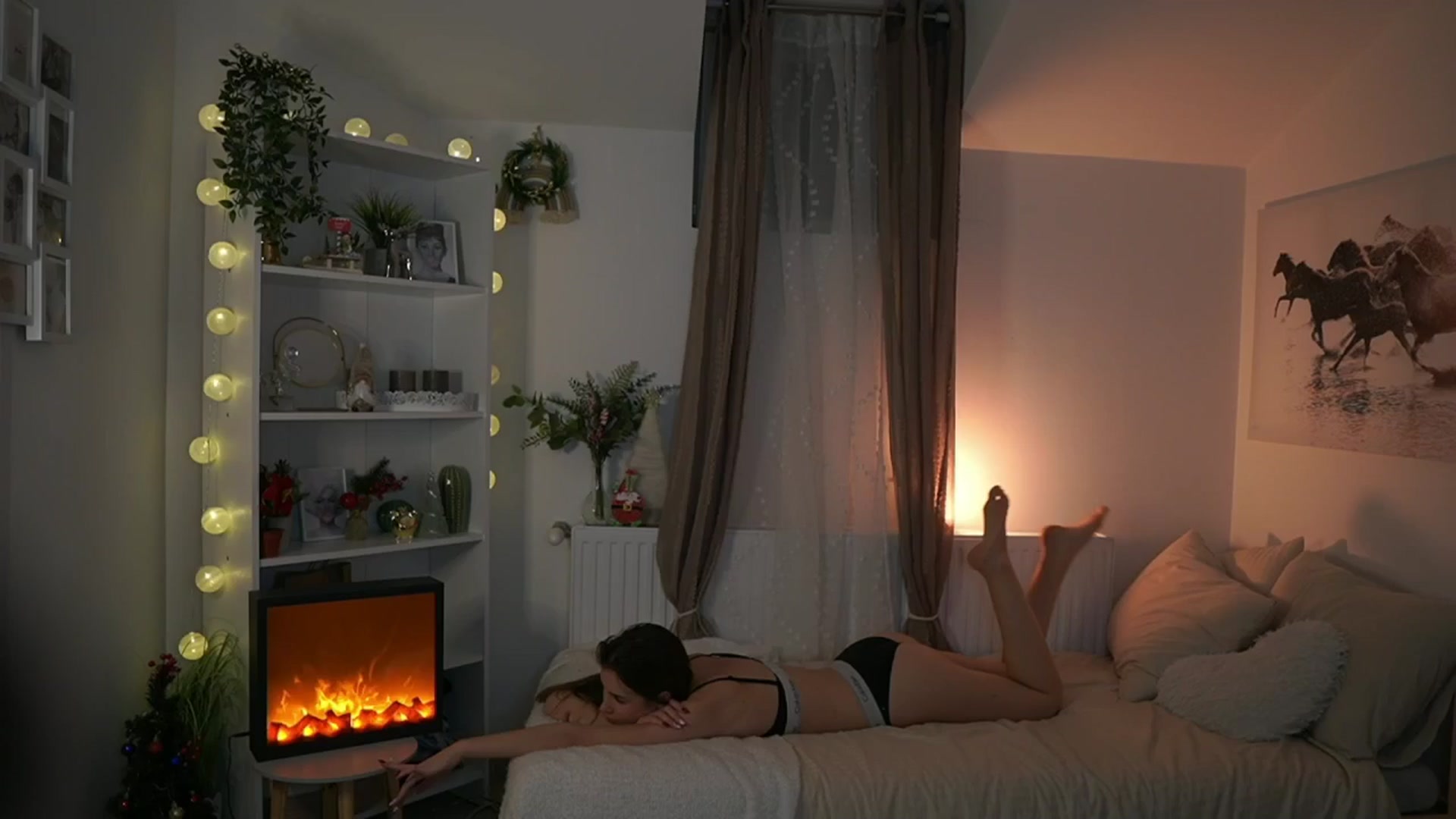 Gallery image thumbnail from Shy_jane's myfreecams stream on, 12/27/2024, 11:18 image 2 of 20