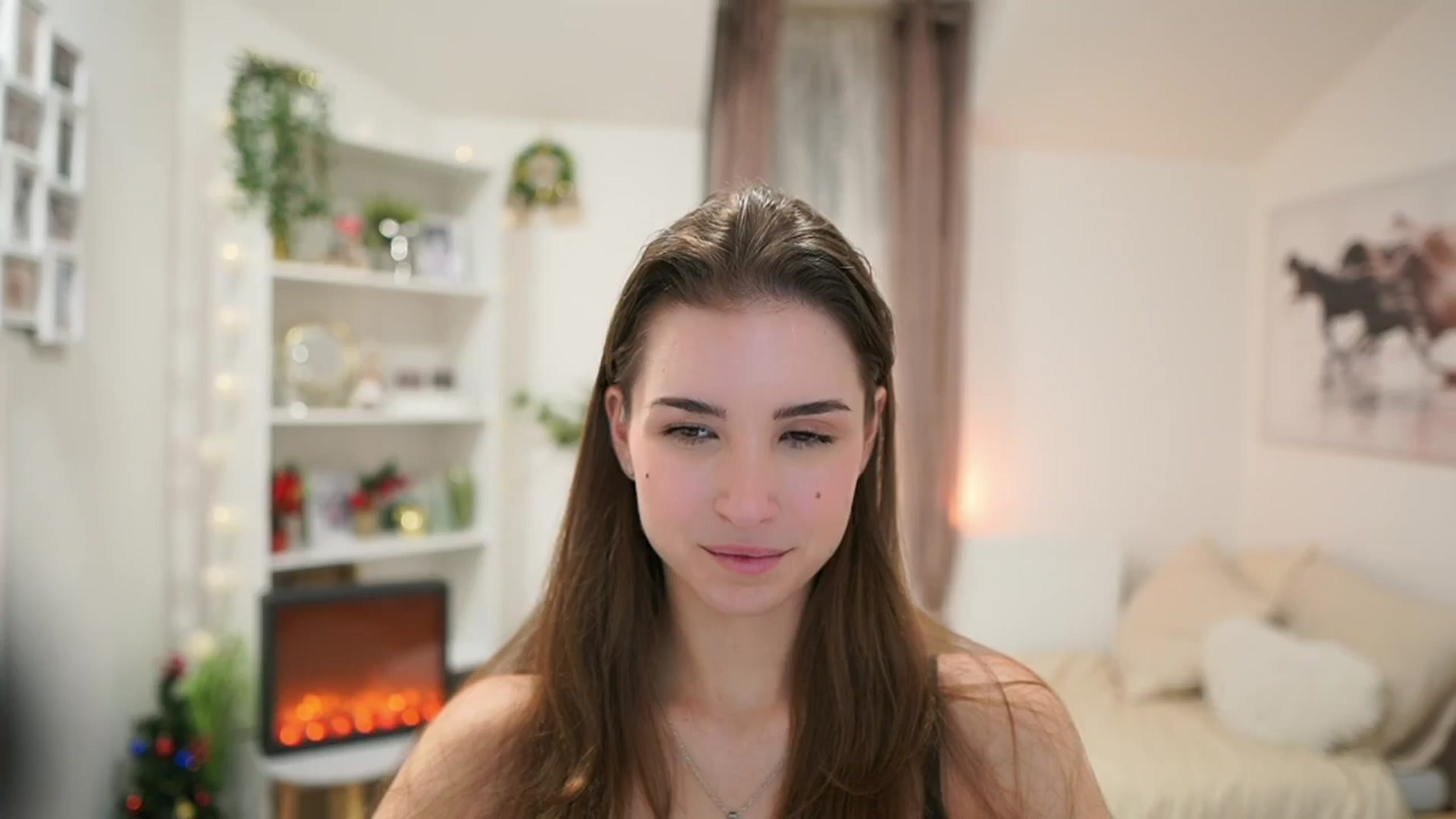 Gallery image thumbnail from Shy_jane's myfreecams stream on, 12/27/2024, 17:25 image 1 of 20