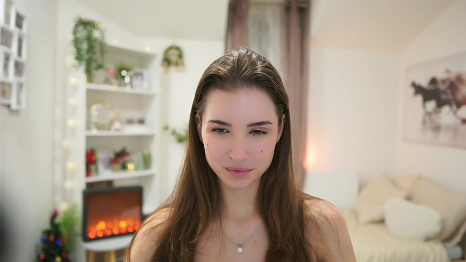 Gallery image thumbnail from Shy_jane's myfreecams stream on, 12/27/2024, 17:25 image 12 of 20