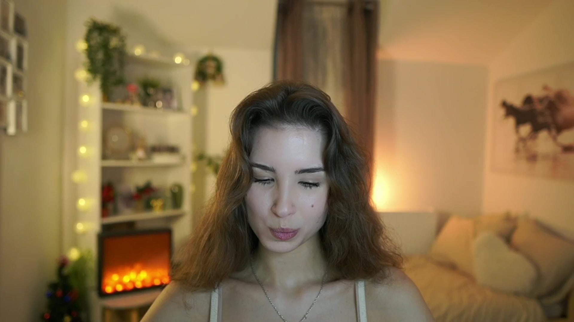 Gallery image thumbnail from Shy_jane's myfreecams stream on, 12/28/2024, 10:56 image 11 of 20