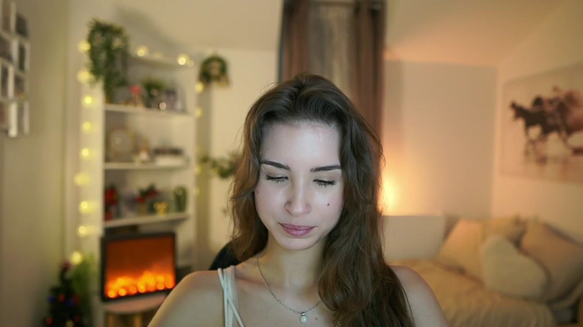 Gallery image thumbnail from Shy_jane's myfreecams stream on, 12/28/2024, 12:28 image 13 of 20