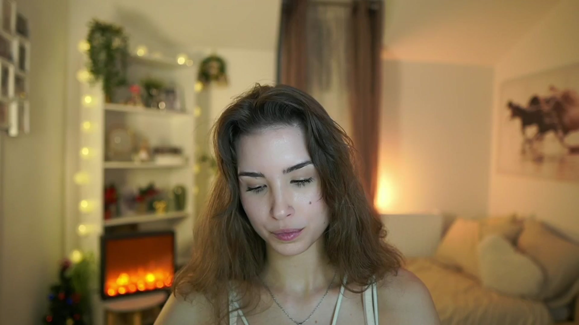 Gallery image thumbnail from Shy_jane's myfreecams stream on, 12/28/2024, 12:28 image 10 of 20